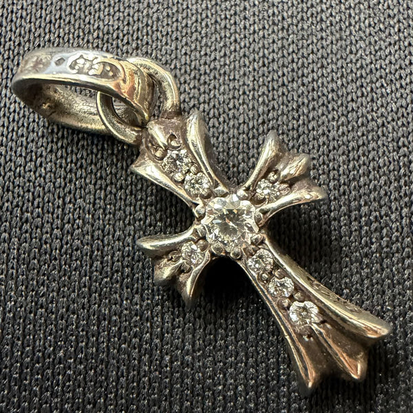 CHROME HEARTS CH Cross Baby Fat Charm Pave Diamond クロムハーツ CHクロス ベビーファット チャーム パヴェダイヤモンド