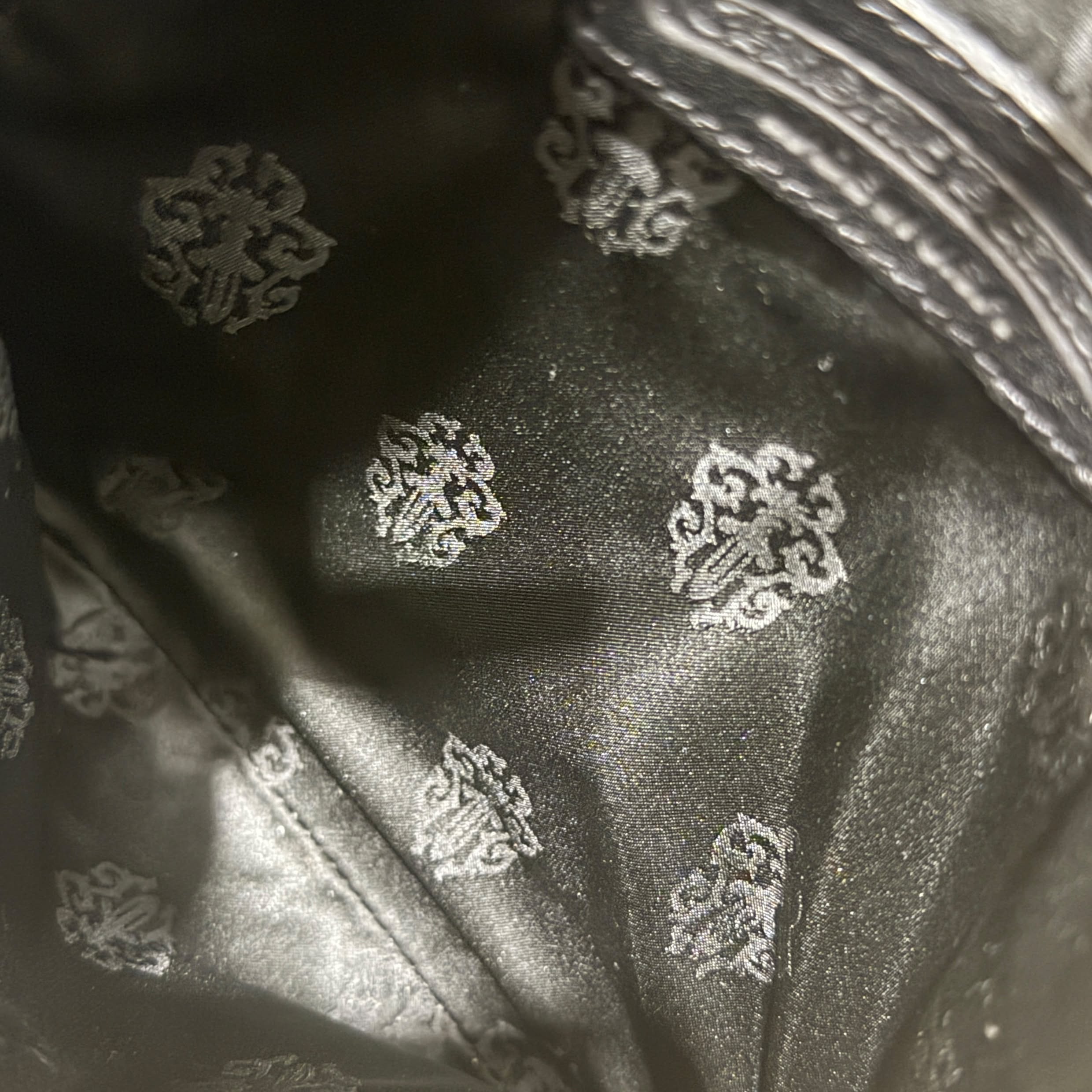 CHROME HEARTS Square Pocket 3 Cemetery Cross Leather Patch Shoulder Bag クロムハーツ スクエアポケット 3セメタリークロス レザーパッチ ショルダーバッグ