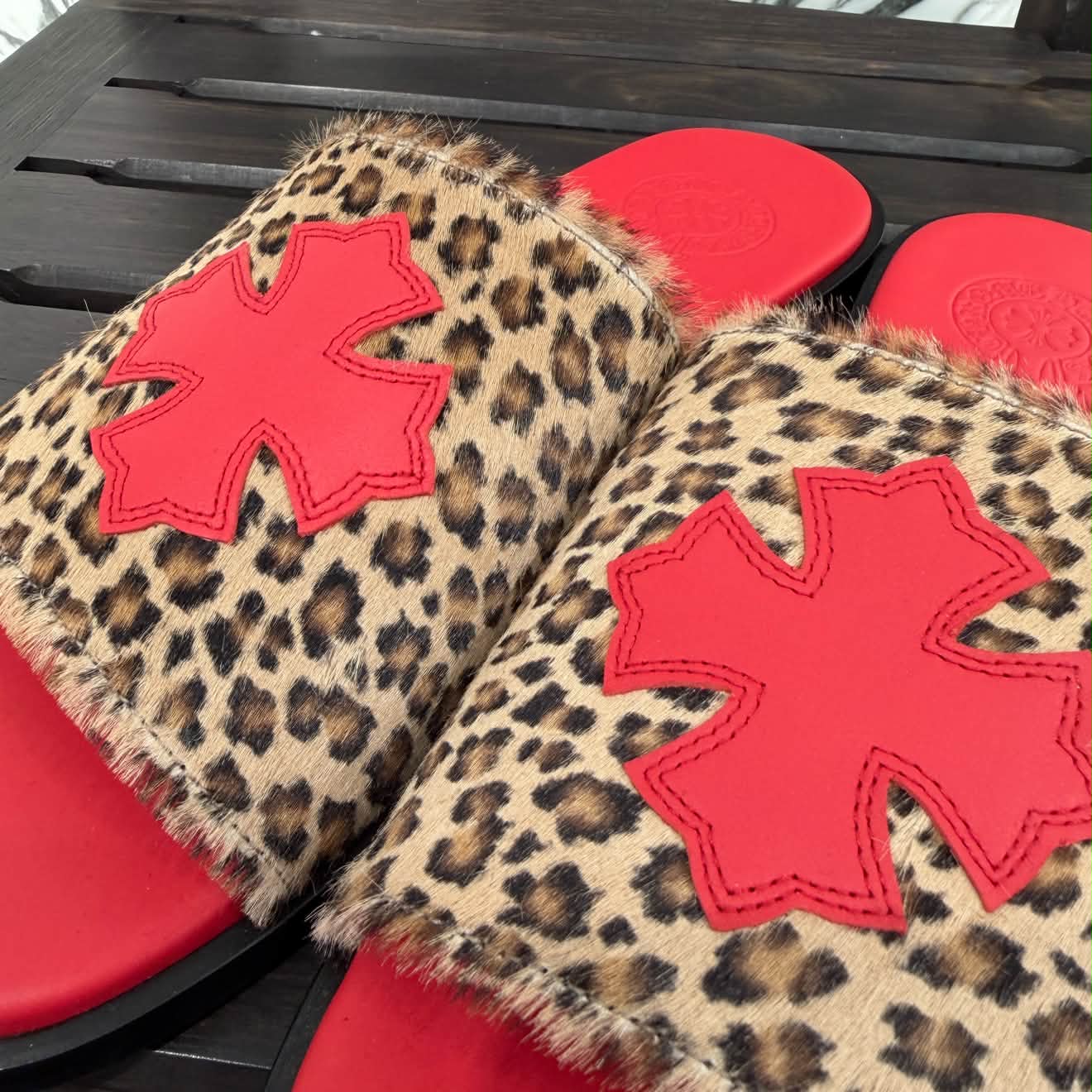 CHROME HEARTS Leather Cross Patch Harako Leather Flat Sandals Size 42 クロムハーツ レザークロスパッチ ハラコレザーフラットサンダル サイズ42