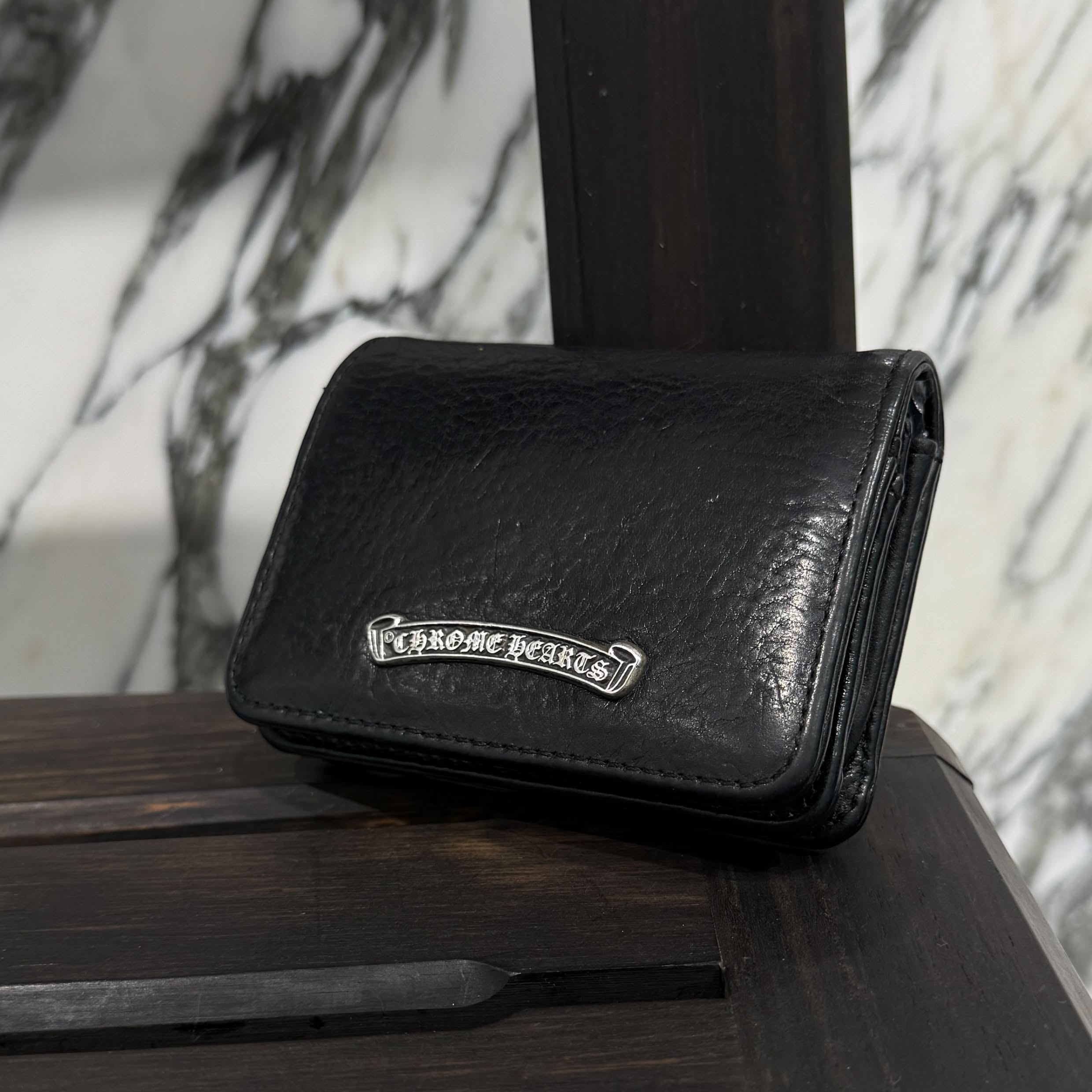 CHROME HEARTS Scroll Label Leather Card Case クロムハーツ スクロールラベル レザーカードケース