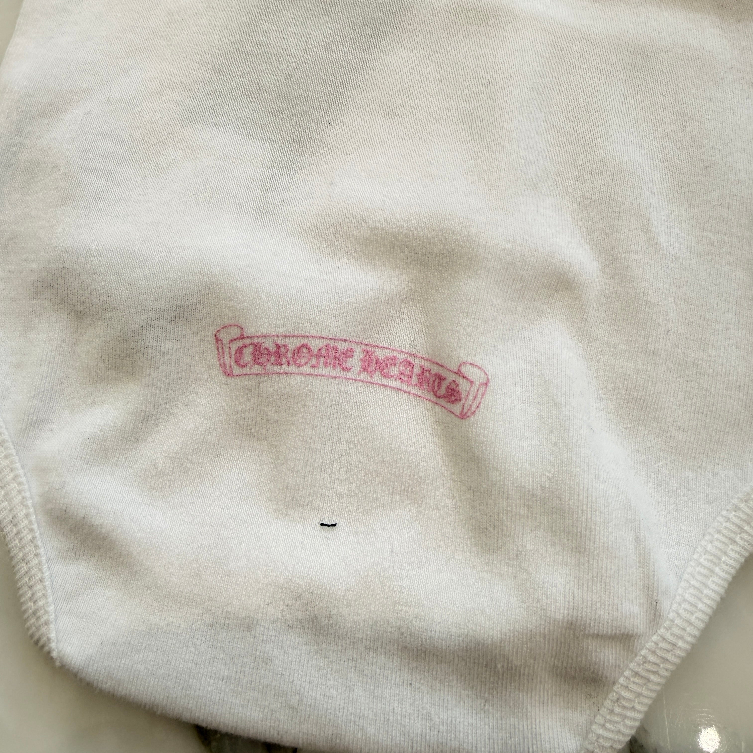 CHROME HEARTS Pink Back Scroll Label Logo Long Sleeve Size 12months クロムハーツ ピンクバックスクロールラベルロゴ 長袖ロンパース サイズ12months