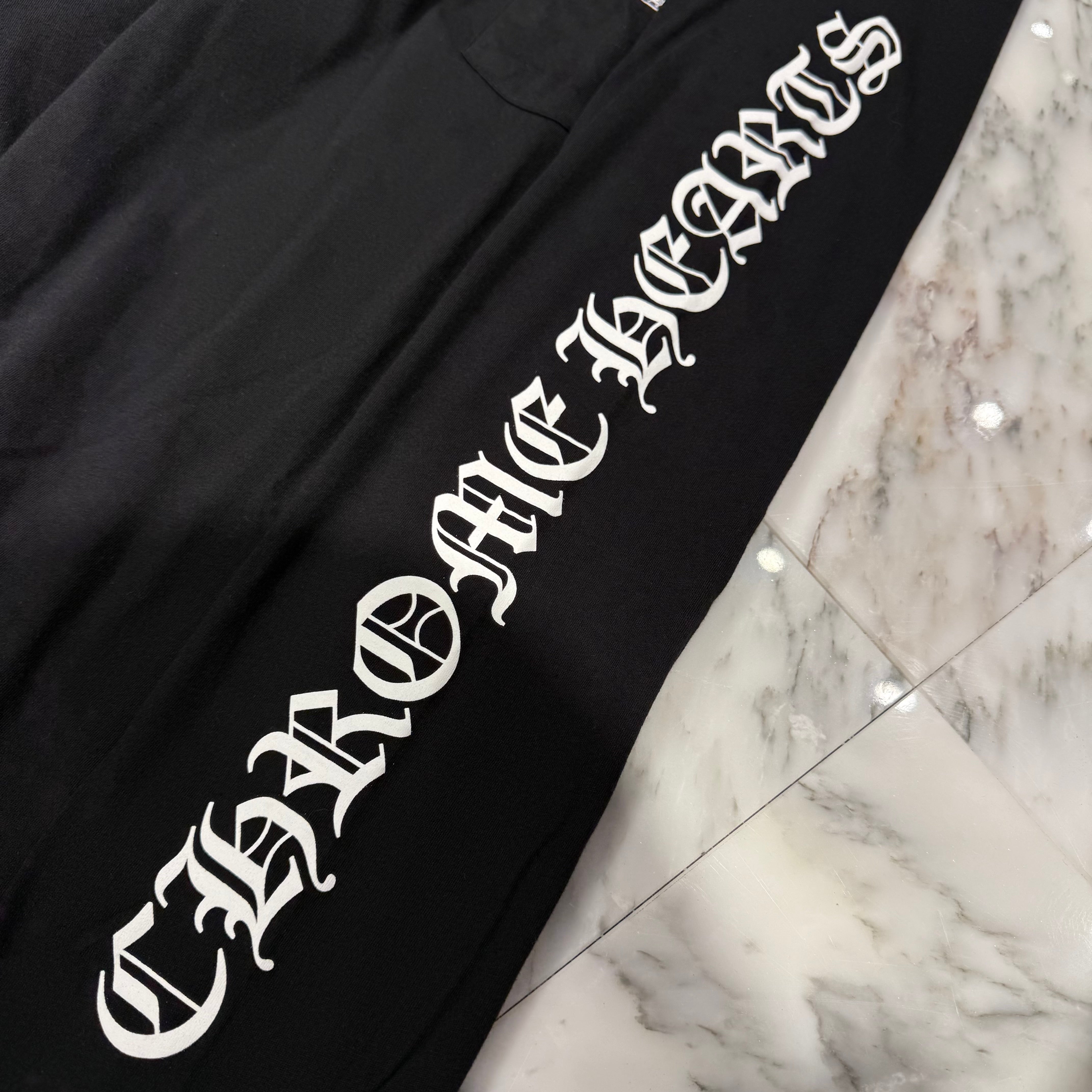 CHROME HEARTS Scroll Label Arm Logo Print Long Sleeve Tee Size XL クロムハーツ スクロールラベル アームロゴプリント ロングスリーブTシャツ サイズXL
