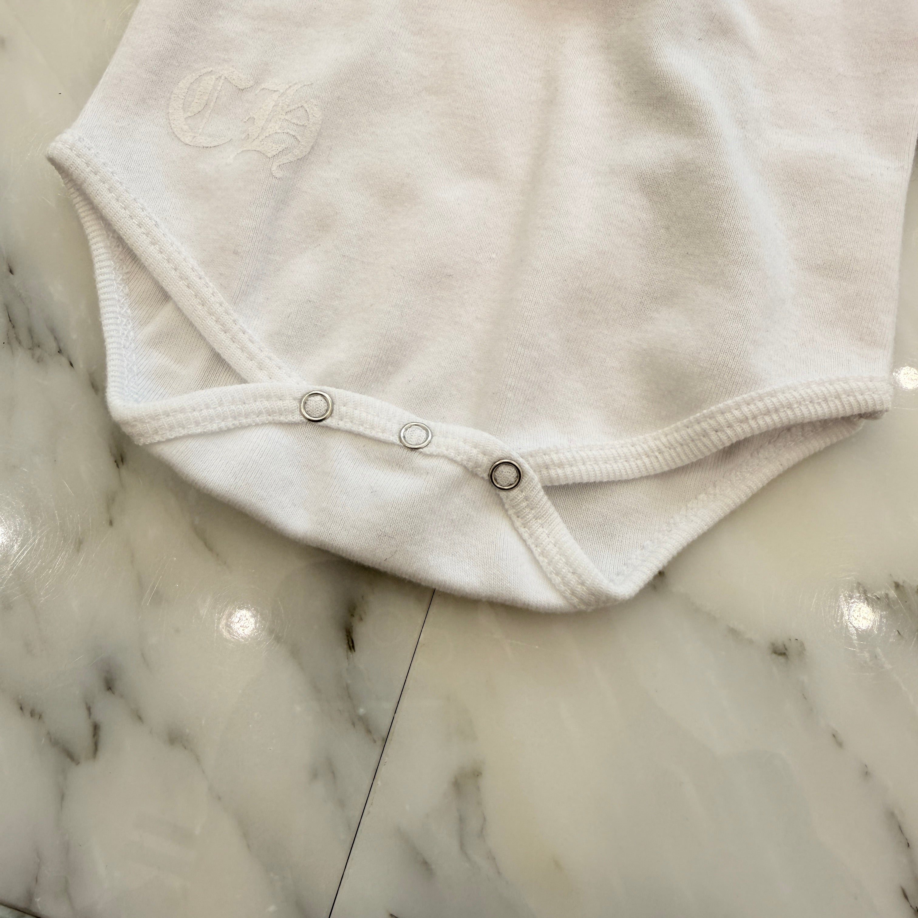 CHROME HEARTS Pink Back Scroll Label Logo Long Sleeve Size 12months クロムハーツ ピンクバックスクロールラベルロゴ 長袖ロンパース サイズ12months