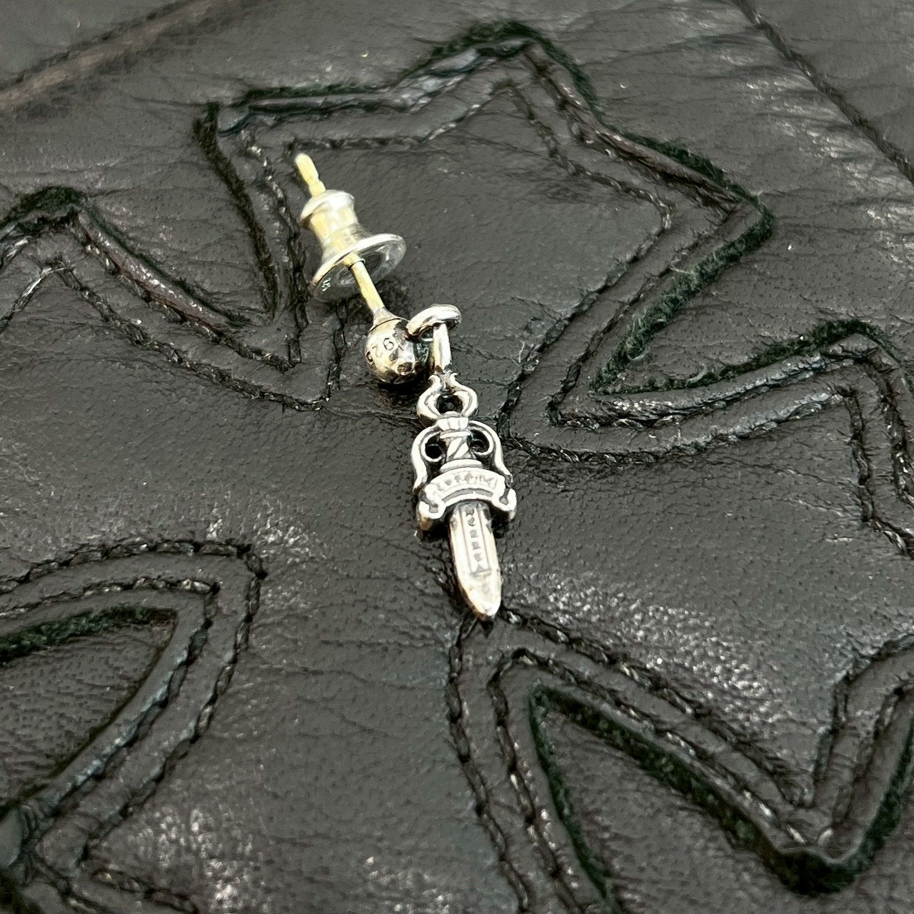 クロムハーツ Chrome Hearts ドロップ スタック ダガー 正規店購入 CHROME HEARTS Drop Stack Dagger Earring クロムハーツ