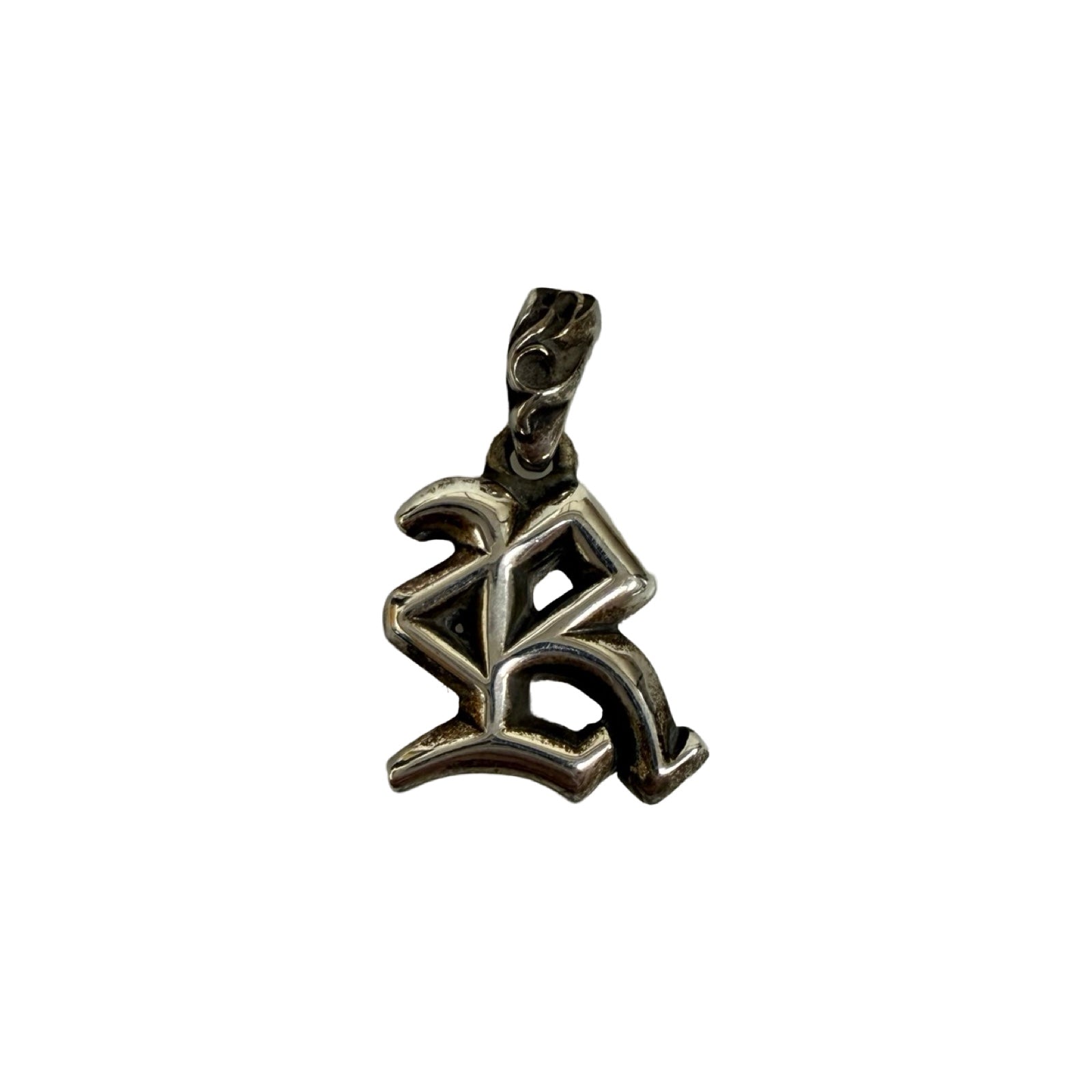 CHROME HEARTS ALPHABET "R" Charm