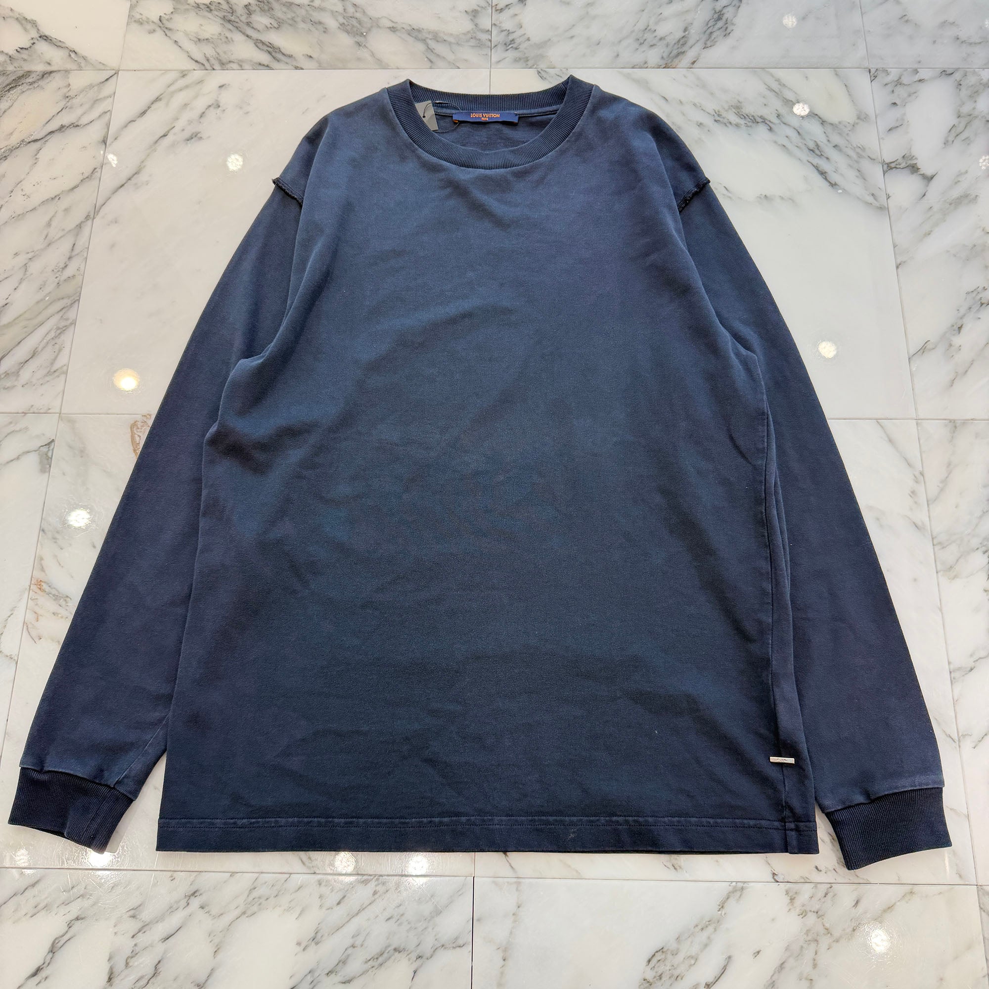 LOUIS VUITTON 2021AW Inside Out Back Neck Tag Crew Neck Long Sleeve Tee HIY46W Size S ルイヴィトン インサイドアウト バックネックタグ クルーネック ロングスリーブTシャツ サイズS