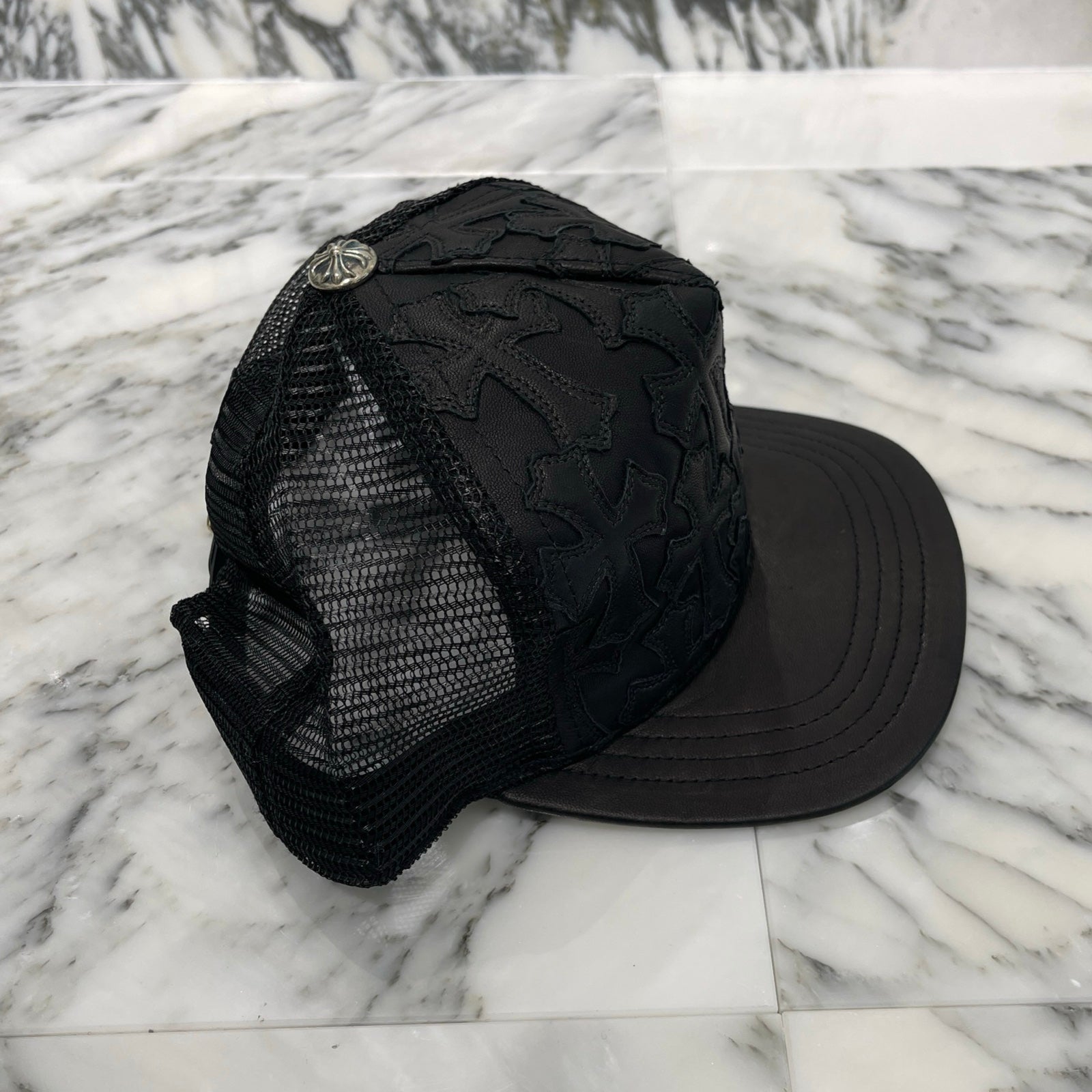 CHROME HEARTS Cemetary Cross Leather Patch Trucker Cap Size ONE SIZE(53-60）クロムハーツ セメタリークロス レザーパッチ トラッカーキャップ サイズONE SIZE（53-60）