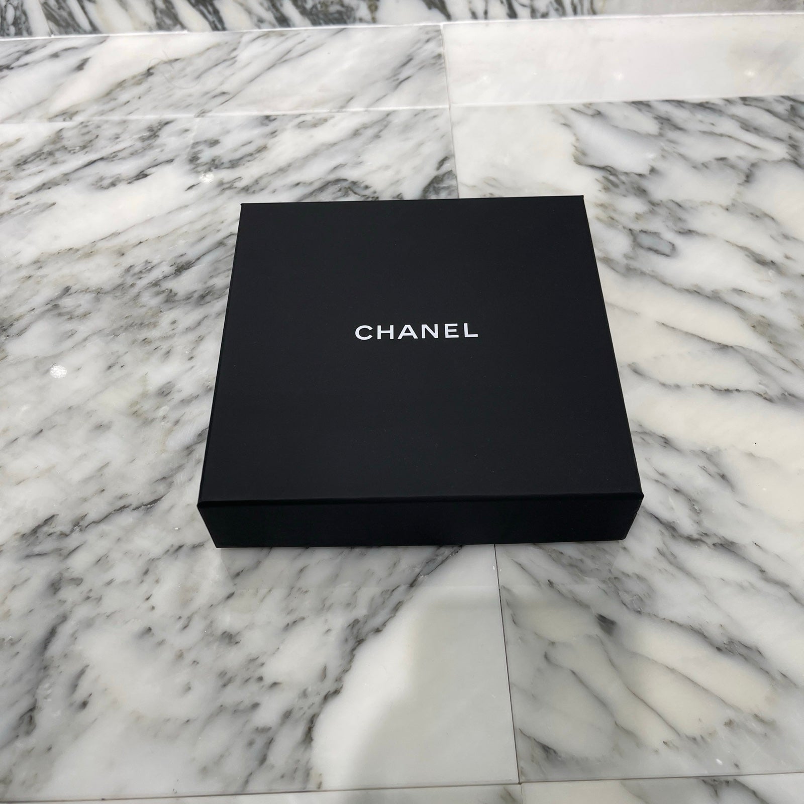 CHANEL 2023SS No.5 Coco Mark Pearl Chain Necklace シャネル No.5 ココマーク パール装飾 チェーンネックレス