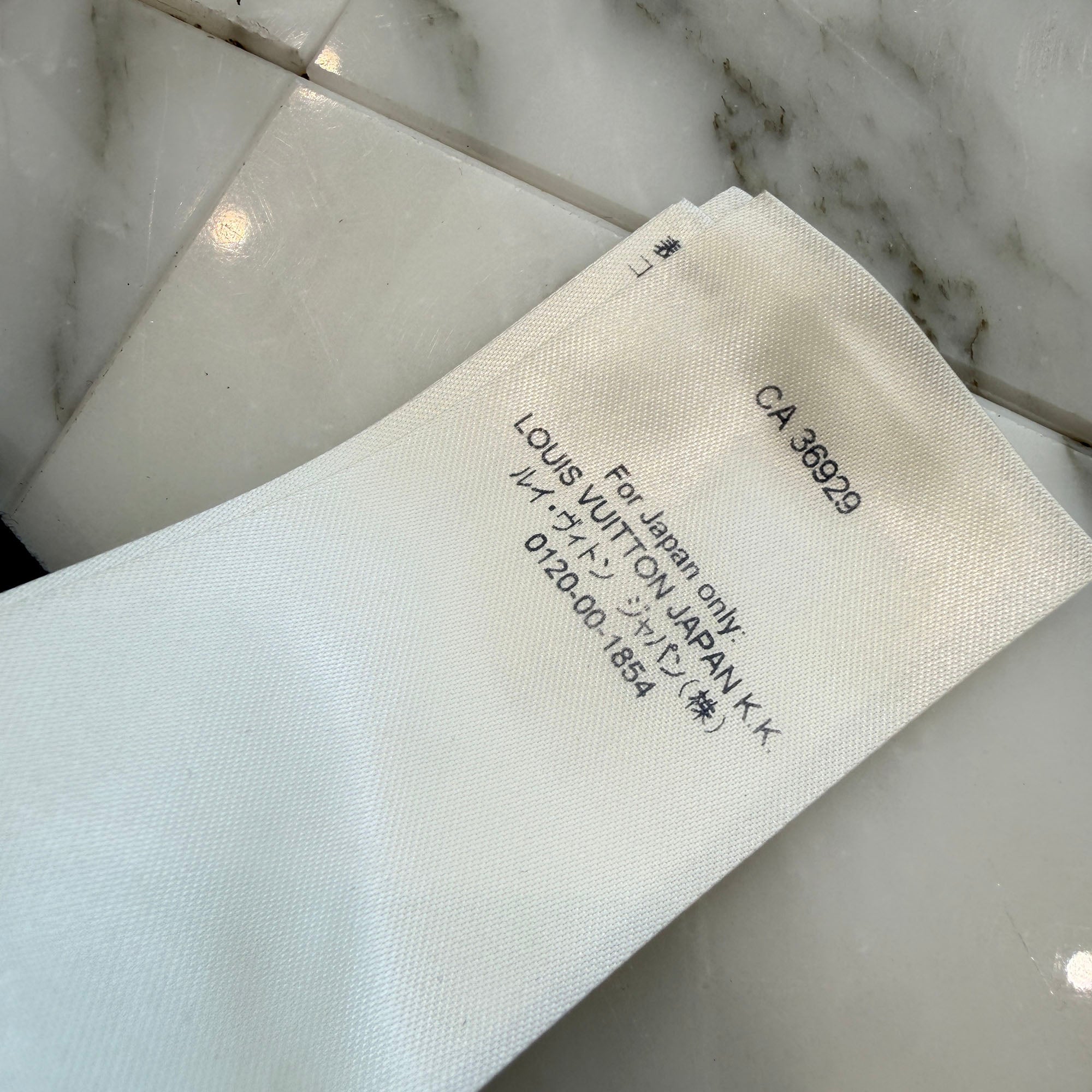 LOUIS VUITTON 2021AW Inside Out Back Neck Tag Crew Neck Long Sleeve Tee HIY46W Size S ルイヴィトン インサイドアウト バックネックタグ クルーネック ロングスリーブTシャツ サイズS
