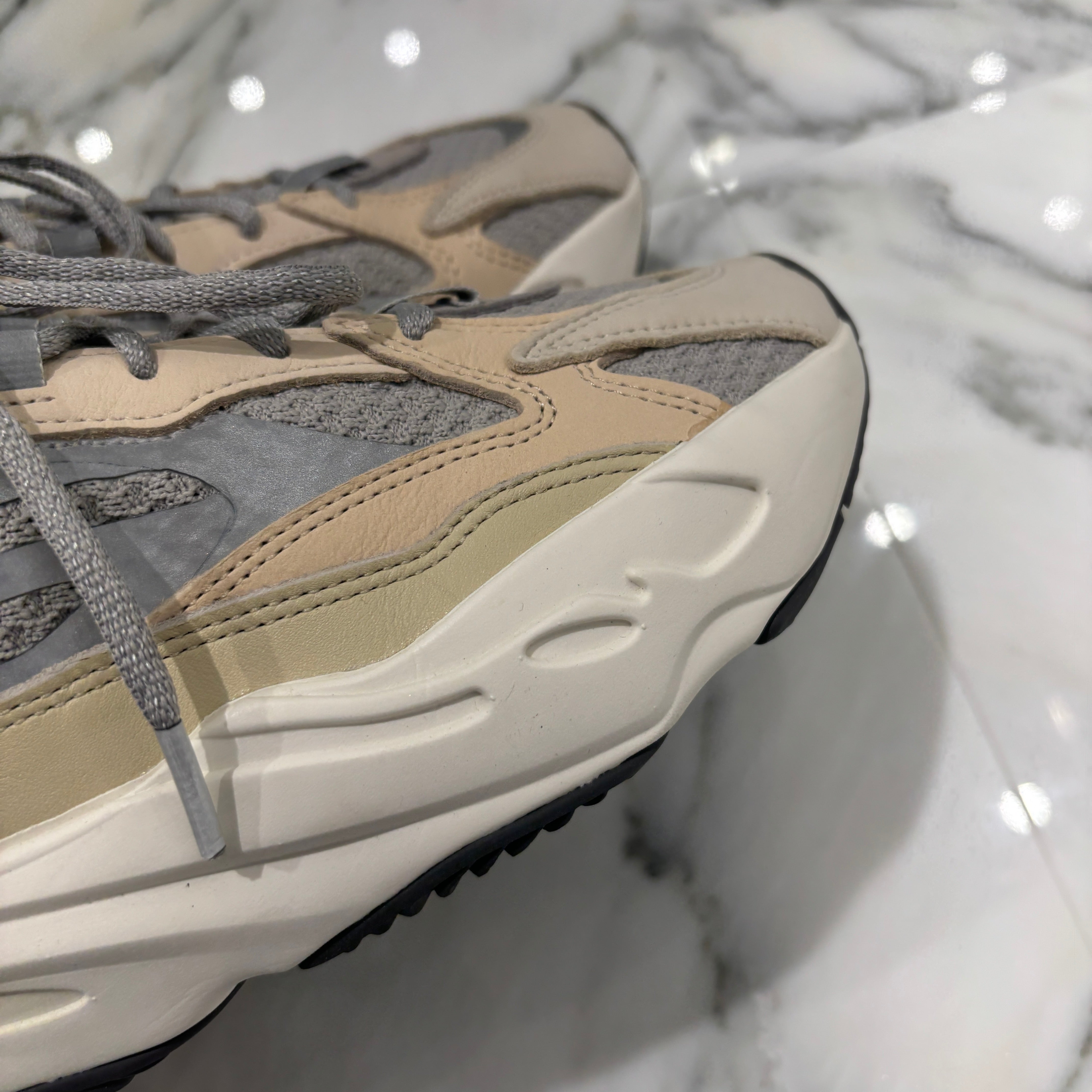 adidas × Kanye West 2022SS Yeezy Boost 700 V2 ''Static'' Sneaker FU6684 Size US10(28cm)アディダス×カニエ・ウェスト イージーブースト 700 V2 ''スタティック'' スニーカー サイズ US(28cm)