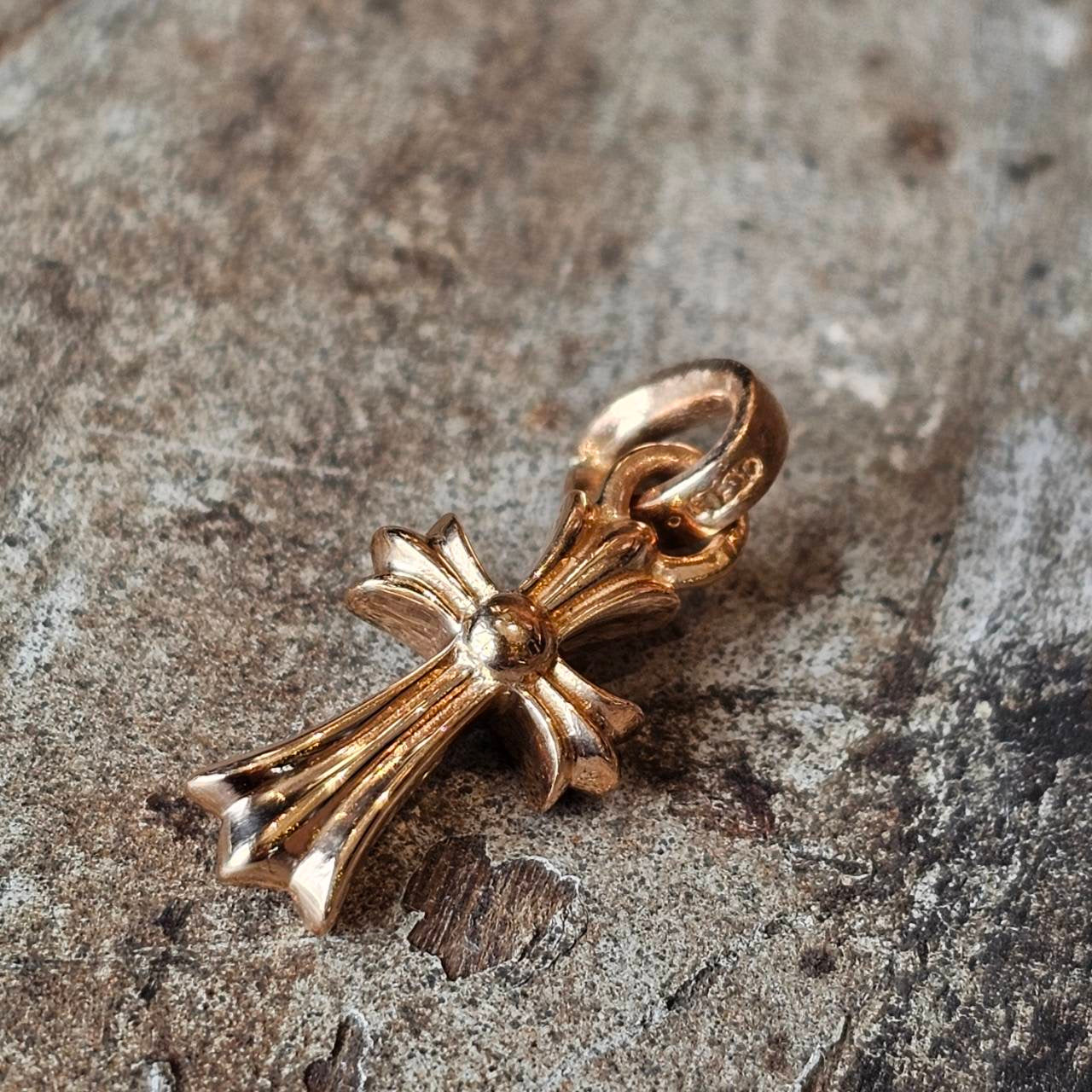 CHROME HEARTS 22K Baby Fat Cross Charm Pendant Top クロムハーツ