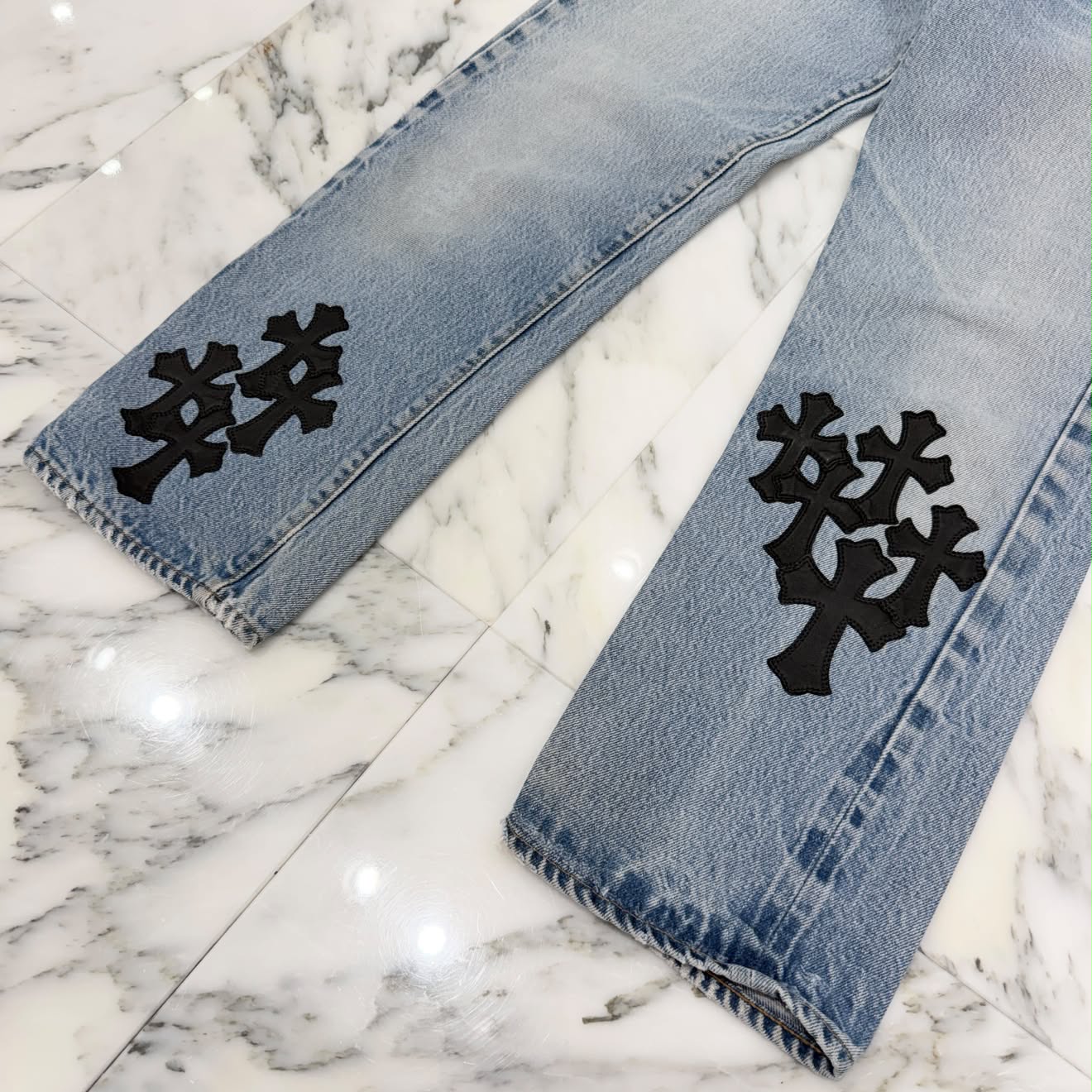CHROME HEARTS × Levi's 501 VNTG Leather Cross Patch Denim Pants Size 26 クロムハーツ × リーバイス 501 ヴィンテージ レザークロスパッチ デニムパンツ サイズ26