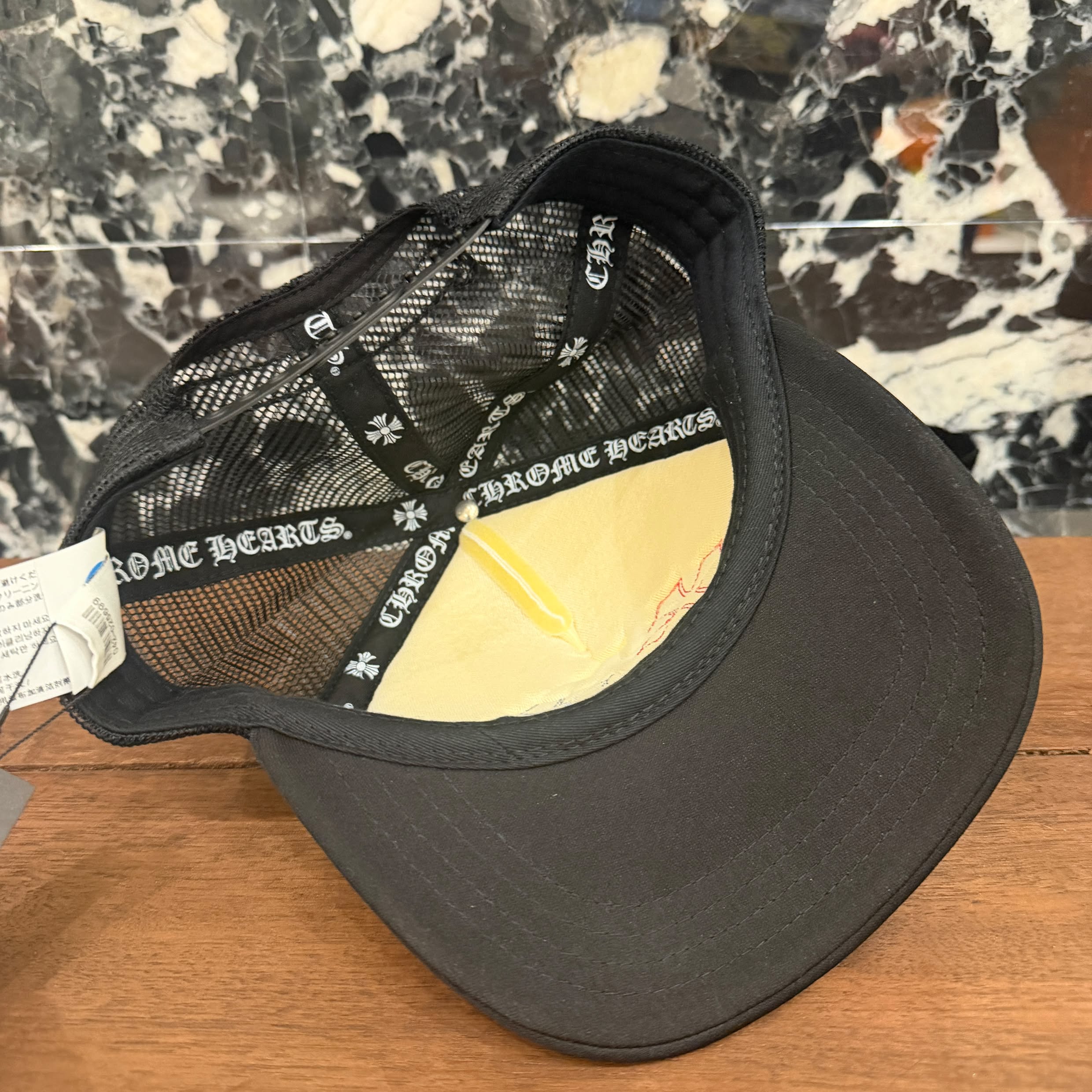CHROME HEARTS Tricolor Triple Cross Patch Trucker Cap ONE SIZE (51-61) クロムハーツ トリコロール トリプルクロスパッチ トラッカーキャップ ONE SIZE (51-61)
