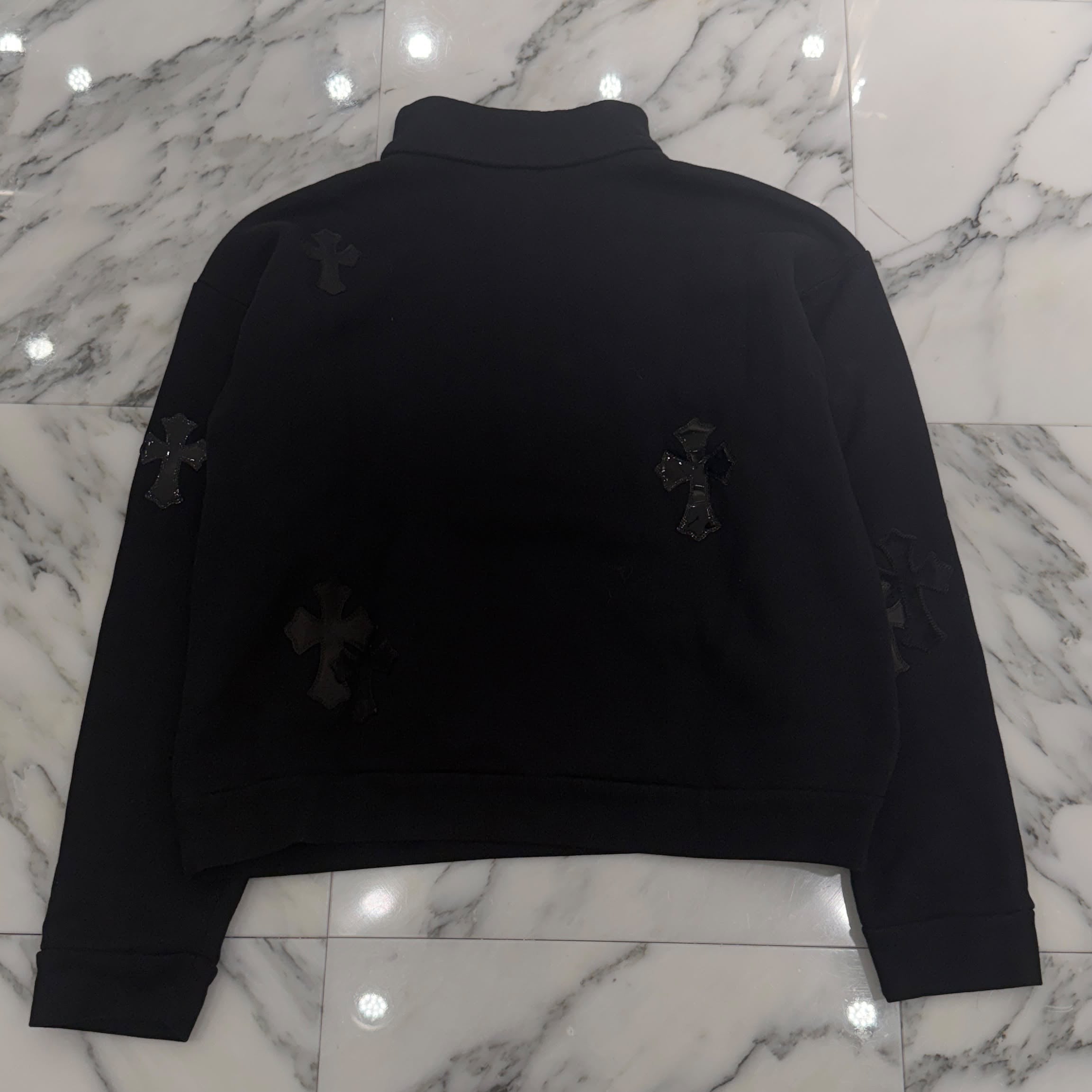 CHROME HEARTS Y NOT Multi Leather Cross Patch Half Zip Sweatshirt Size M クロムハーツ ワイノット マルチレザークロスパッチ ハーフジップ スウェットシャツ サイズM