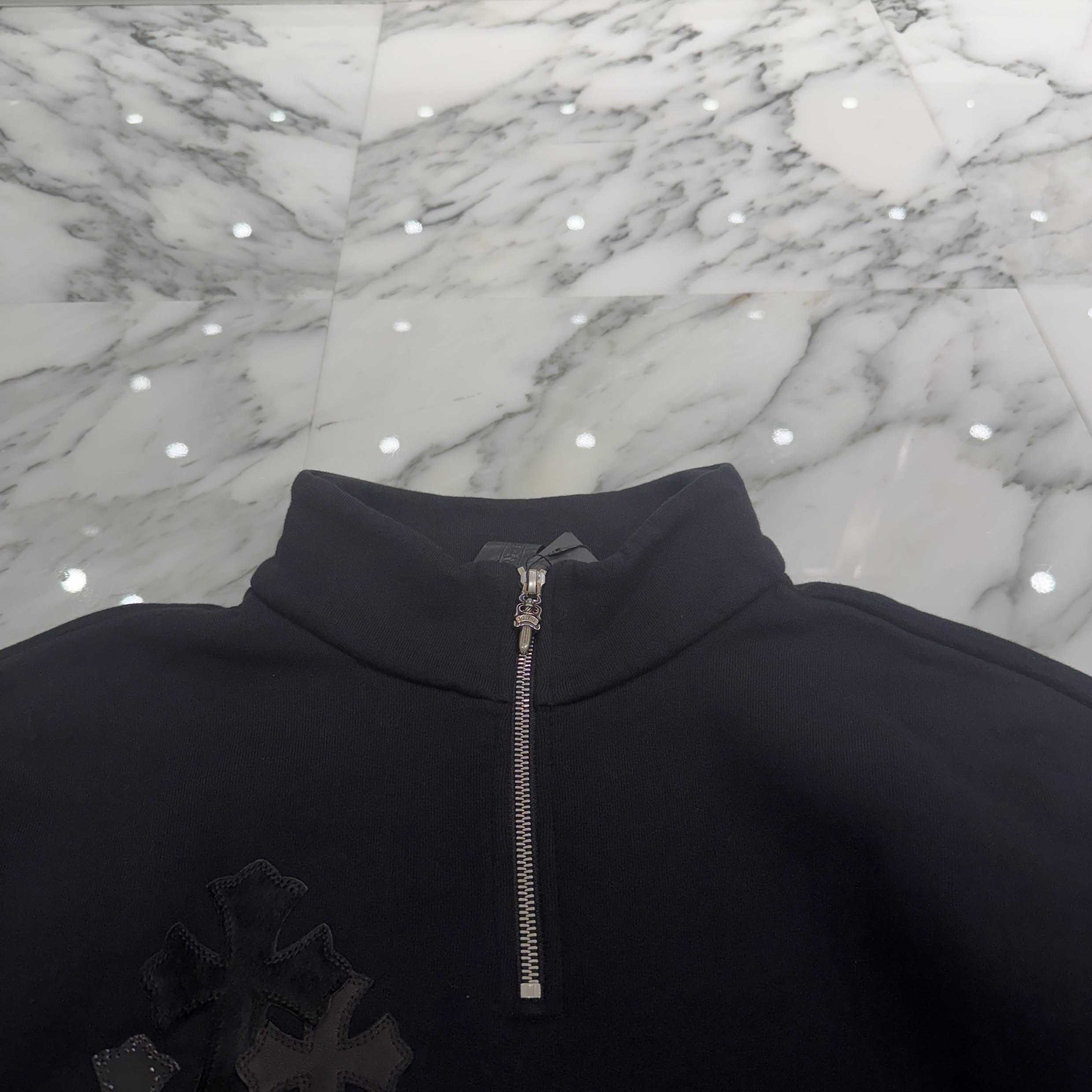 CHROME HEARTS Y NOT Multi Leather Cross Patch Half Zip Sweatshirt Size M クロムハーツ ワイノット マルチレザークロスパッチ ハーフジップ スウェットシャツ サイズM