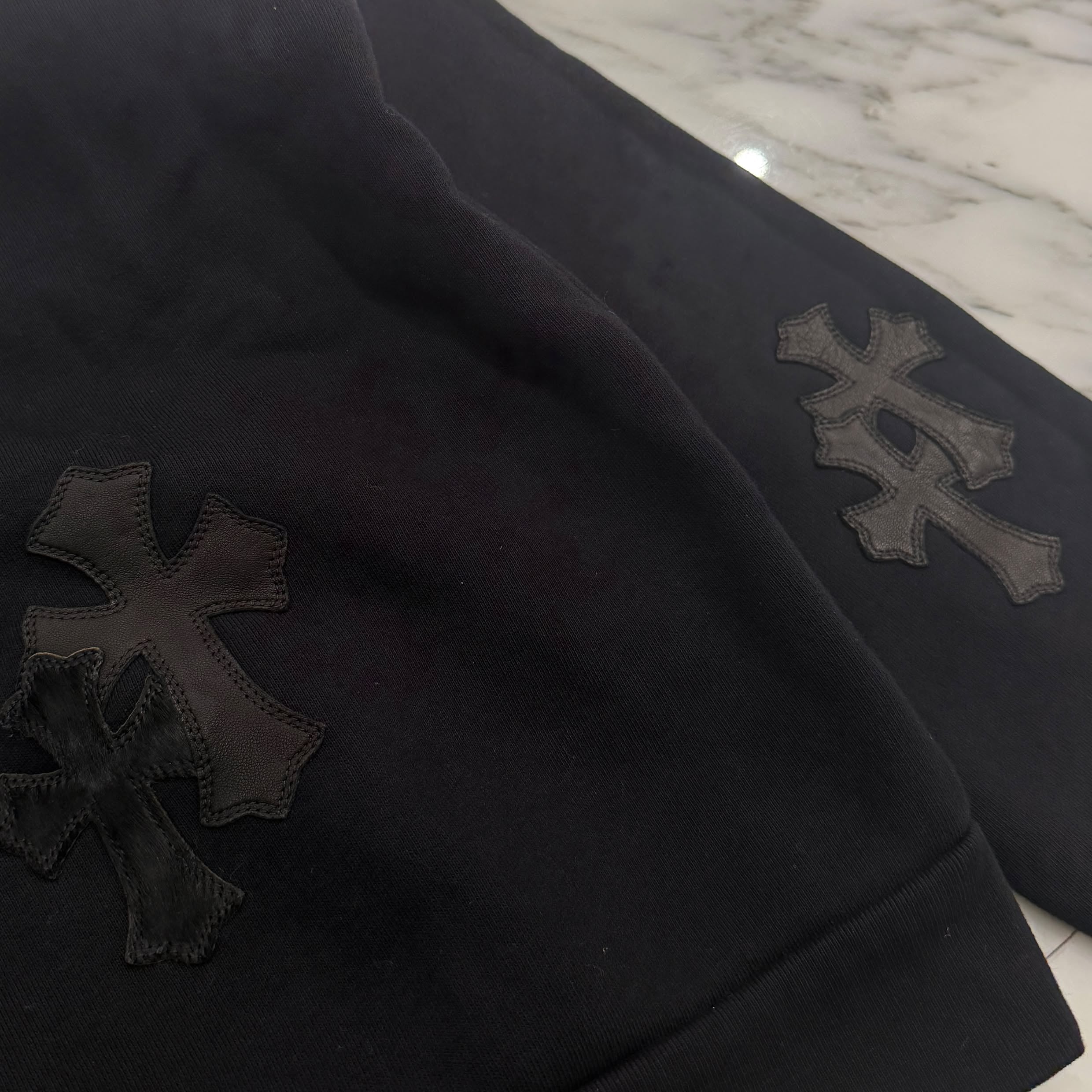 CHROME HEARTS Y NOT Multi Leather Cross Patch Half Zip Sweatshirt Size M クロムハーツ ワイノット マルチレザークロスパッチ ハーフジップ スウェットシャツ サイズM