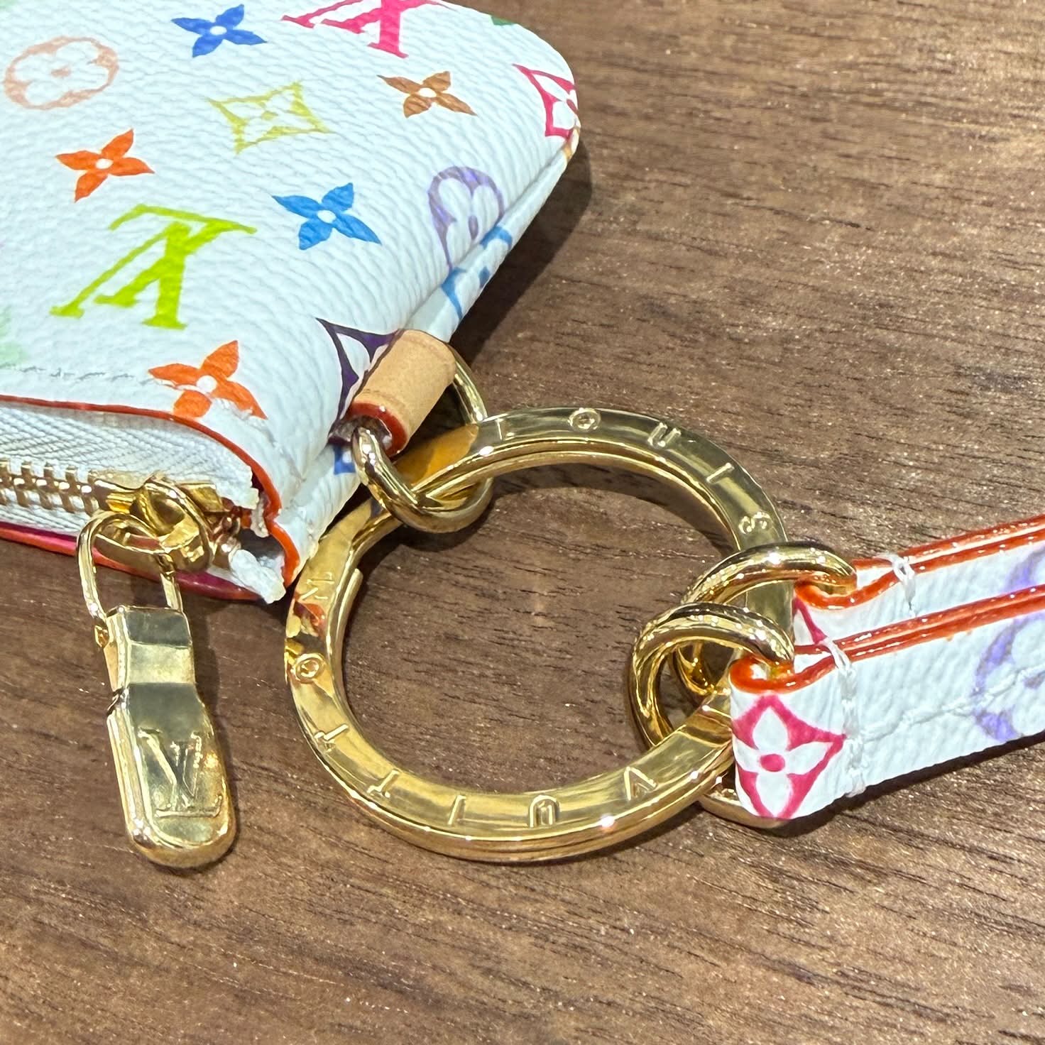 LOUIS VUITTON × Takashi Murakami 2025SS Multicolor Monogram Phone Pouch M14099 ルイヴィトン×村上隆 マルチカラー モノグラム フォンポーチ