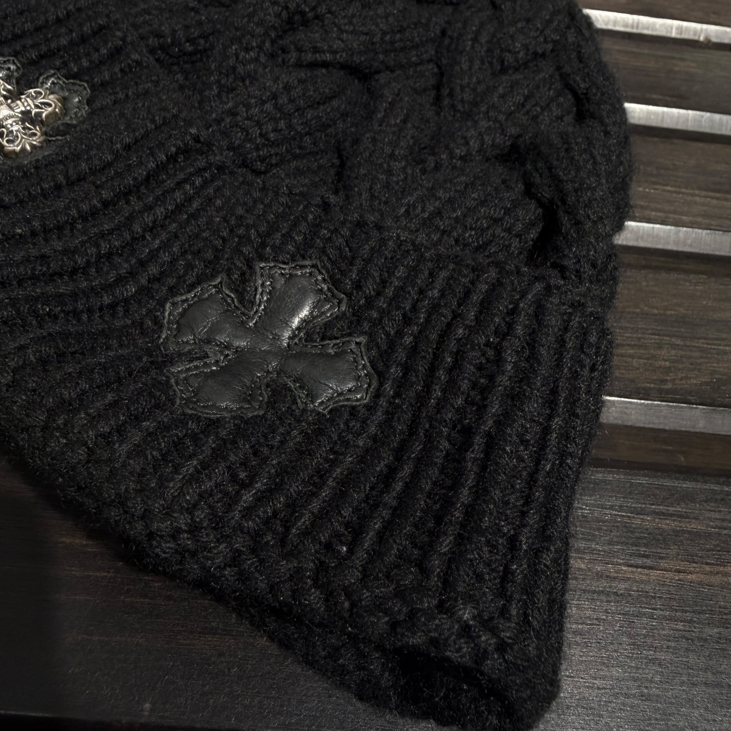 CHROME HEARTS Filigree Plus Cashmere Leather CH Plus Patch Beanie クロムハーツ フィリグリープラス カシミヤ レザーCHプラス パッチ ビーニー