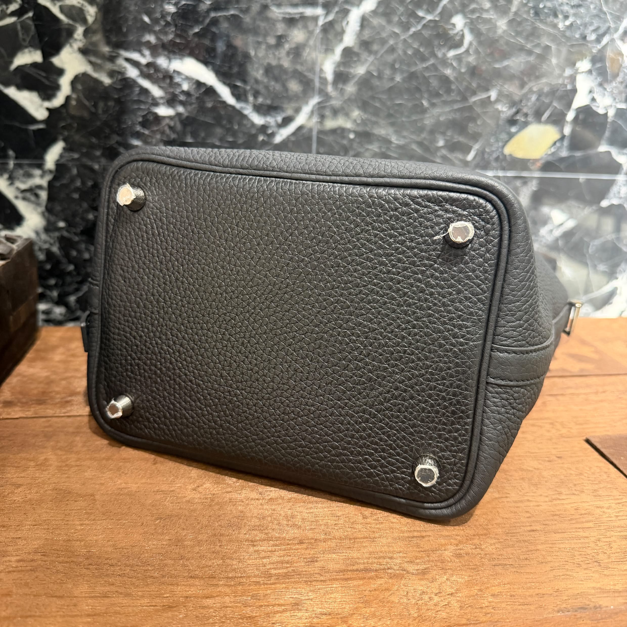 HERMES Picotin Lock PM "NOIR" B刻印 エルメス ピコタンロック PM "ノワール" B刻印