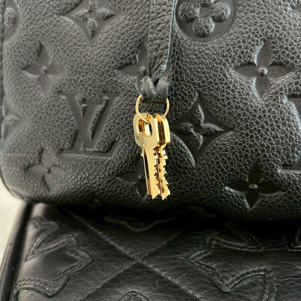 LOUIS VUITTON Monogram Empreinte MONTAIGNE BB Hand Bag M41053 ルイヴィトン モノグラムアンプラント モンテーニュ BB ハンドバッグ