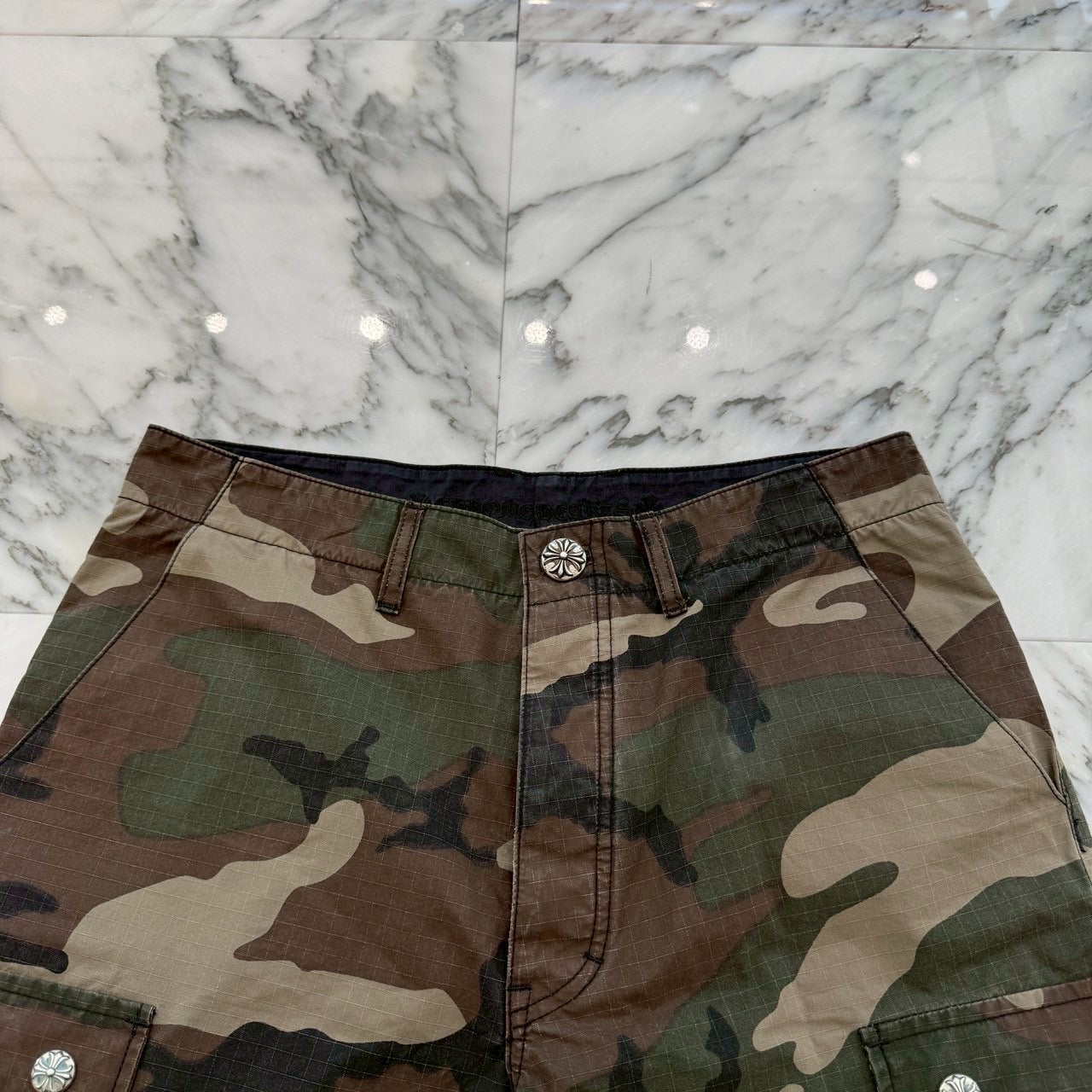 CHROME HEARTS Cross Ball Button Camo Cargo Half Pants Size 33 クロムハーツ クロスボールボタン カモ ハーフパンツ サイズ33