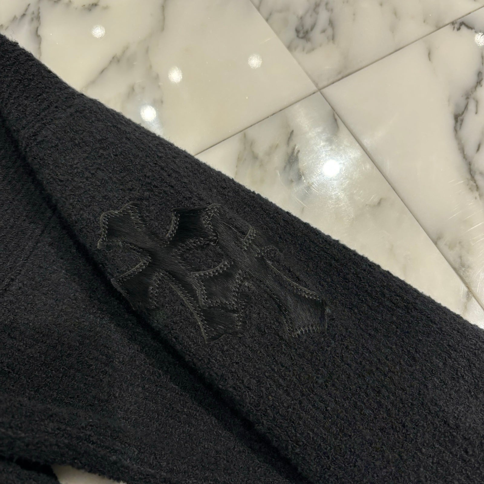 CHROME HEARTS Y NOT Harako Leather Cross Patch Cotton Knit Sweater Size XS/S クロムハーツ ワイノット ハラコレザー クロスパッチ コットン ニット セーター サイズXS/S