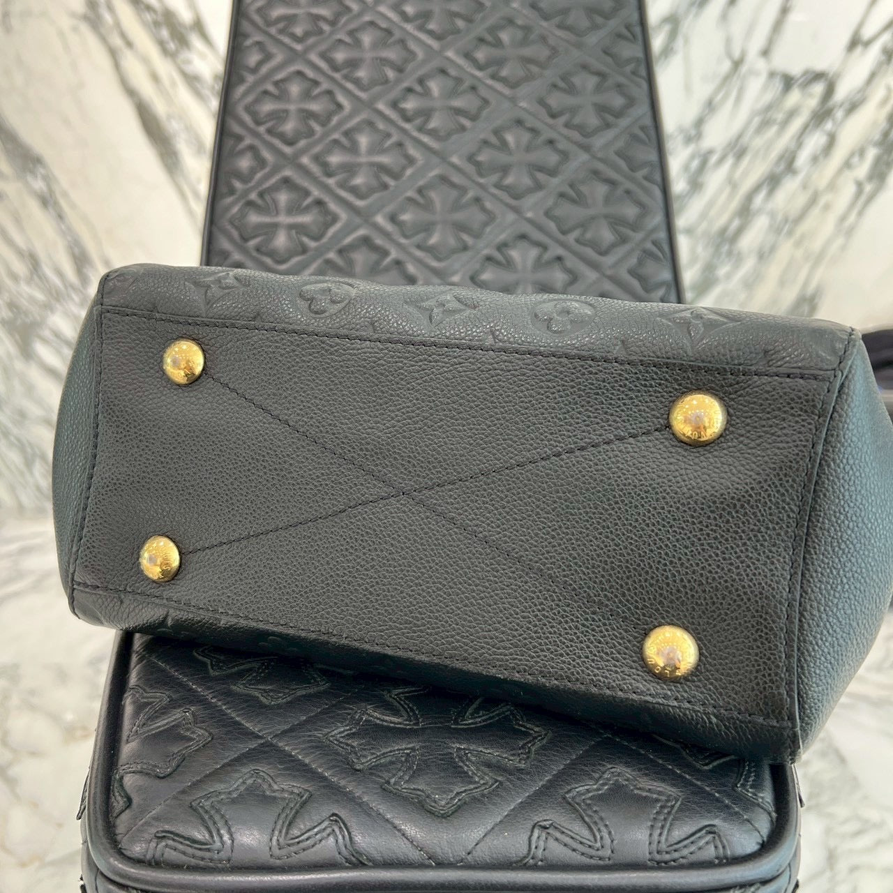 LOUIS VUITTON Monogram Empreinte MONTAIGNE BB Hand Bag M41053 ルイヴィトン モノグラムアンプラント モンテーニュ BB ハンドバッグ