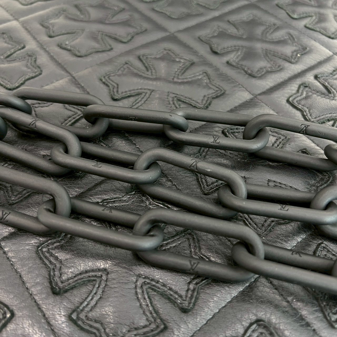 LOUIS VUITTON Sun Tulle Signature Chain Belt MP058 Size 90/36 ルイヴィトン サンチュール シグネチャー チェーンベルト サイズ90/36