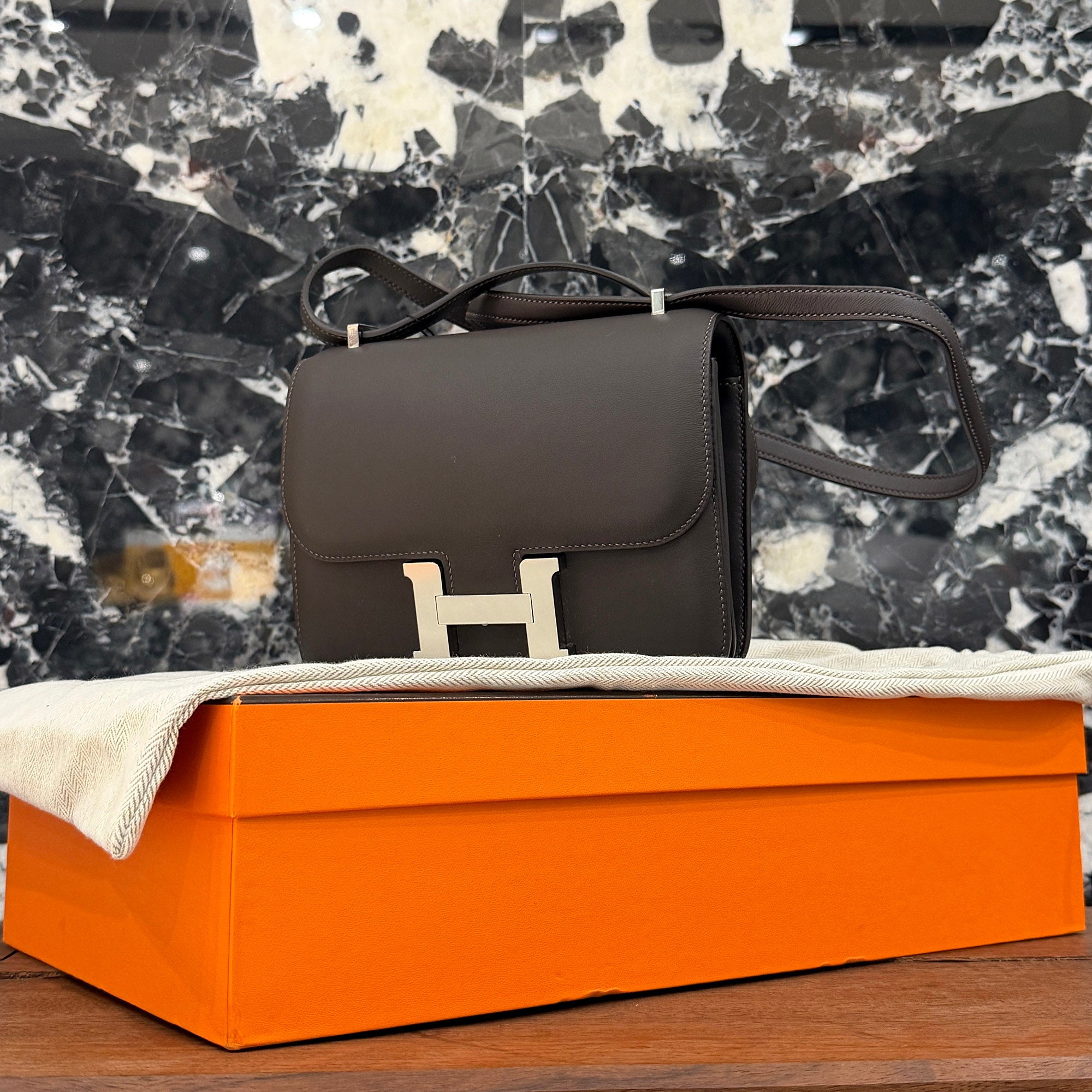 HERMES Constance III Mini 18 Bag "Cacao" G刻印 エルメス コンスタンス 3 ミニ 18 バッグ "カカオ" G刻印
