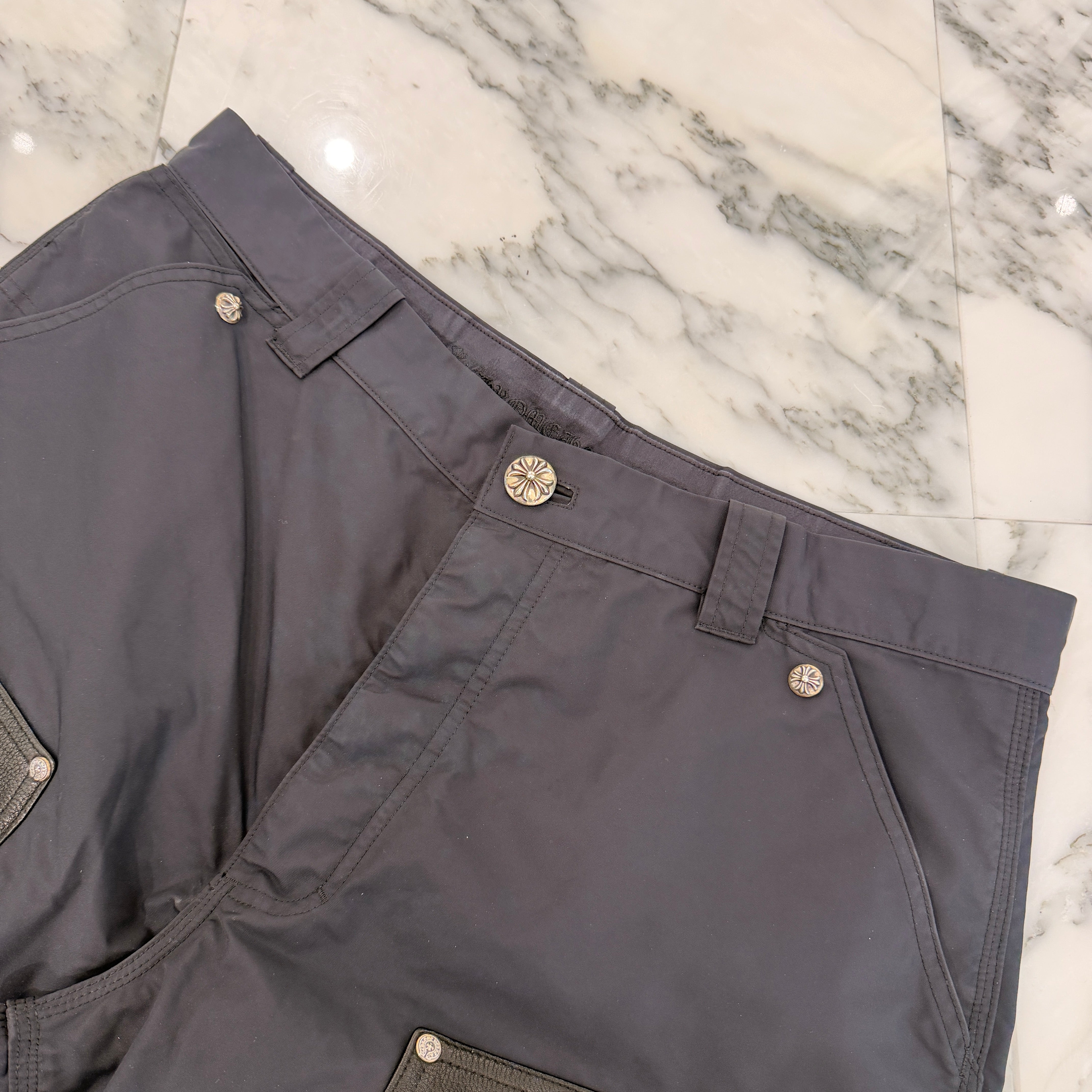 CHROME HEARTS Carpenter Double Knee Leather Cross Patch Nylon Shorts Size 36 クロムハーツ カーペンター ダブルニー レザークロスパッチ ナイロン ショーツ サイズ36