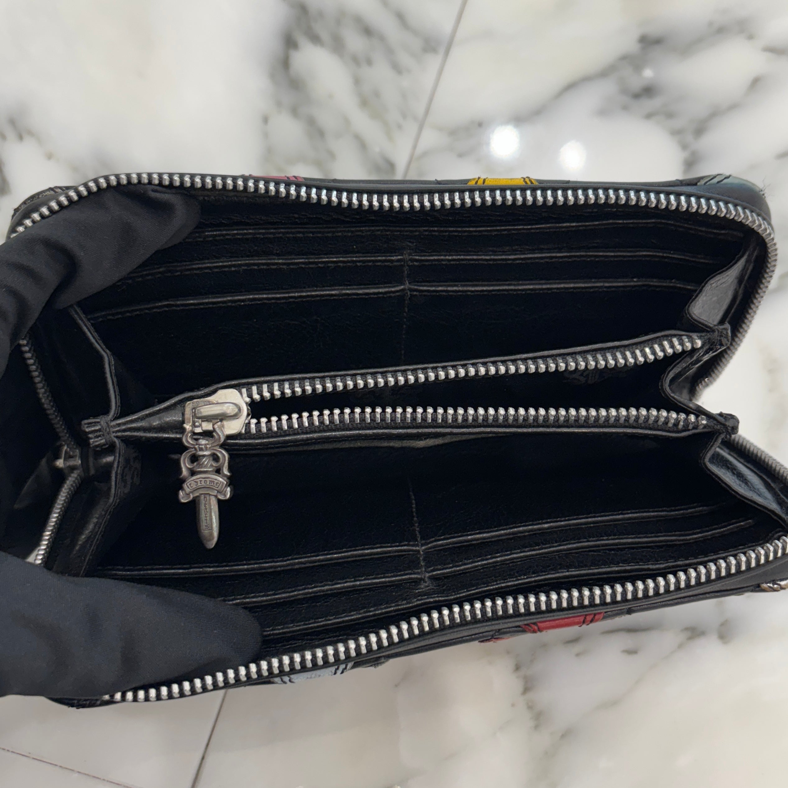 CHROME HEARTS Multi Cemetery Cross Leather Patch Quilting Wallet クロムハーツ マルチ セメタリークロス レザーパッチ キルティング風 ウォレット