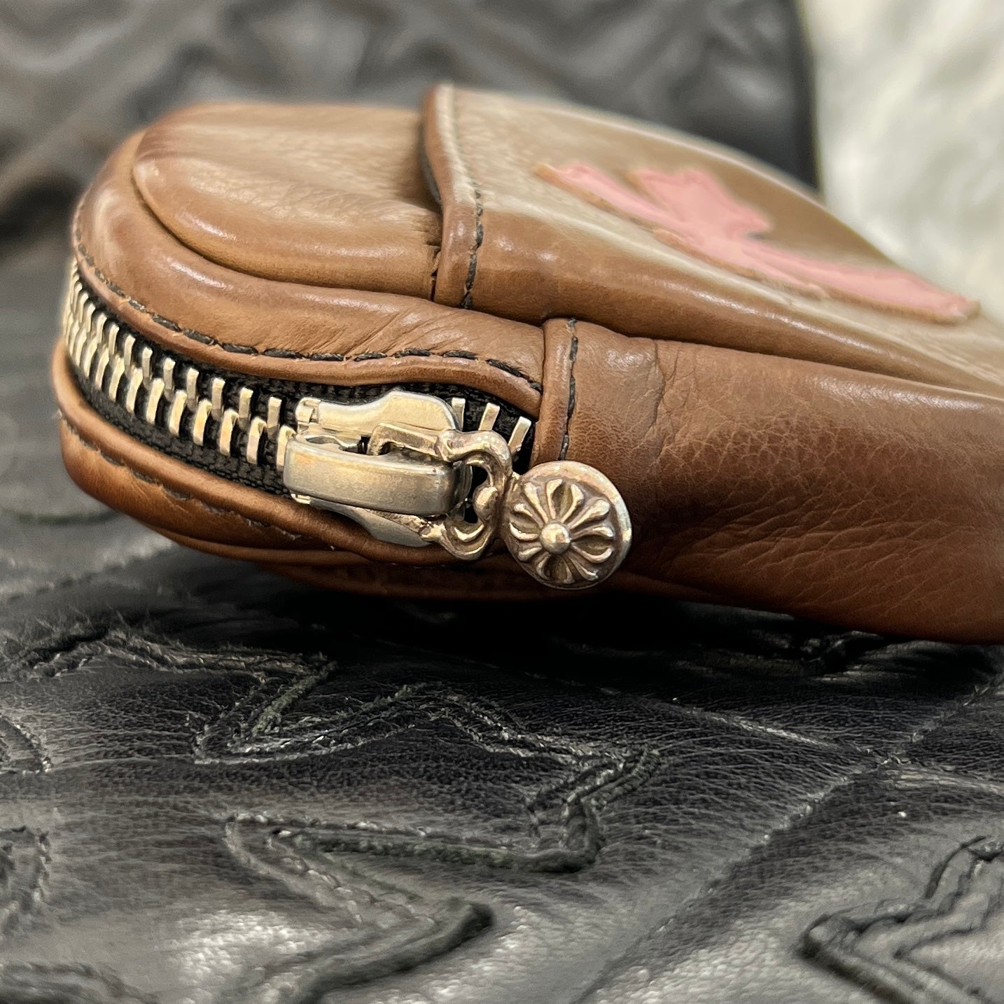 CHROME HEARTS Cross Leather Patch Wrist Bag クロムハーツ クロスレザーパッチ リストバンドバッグ