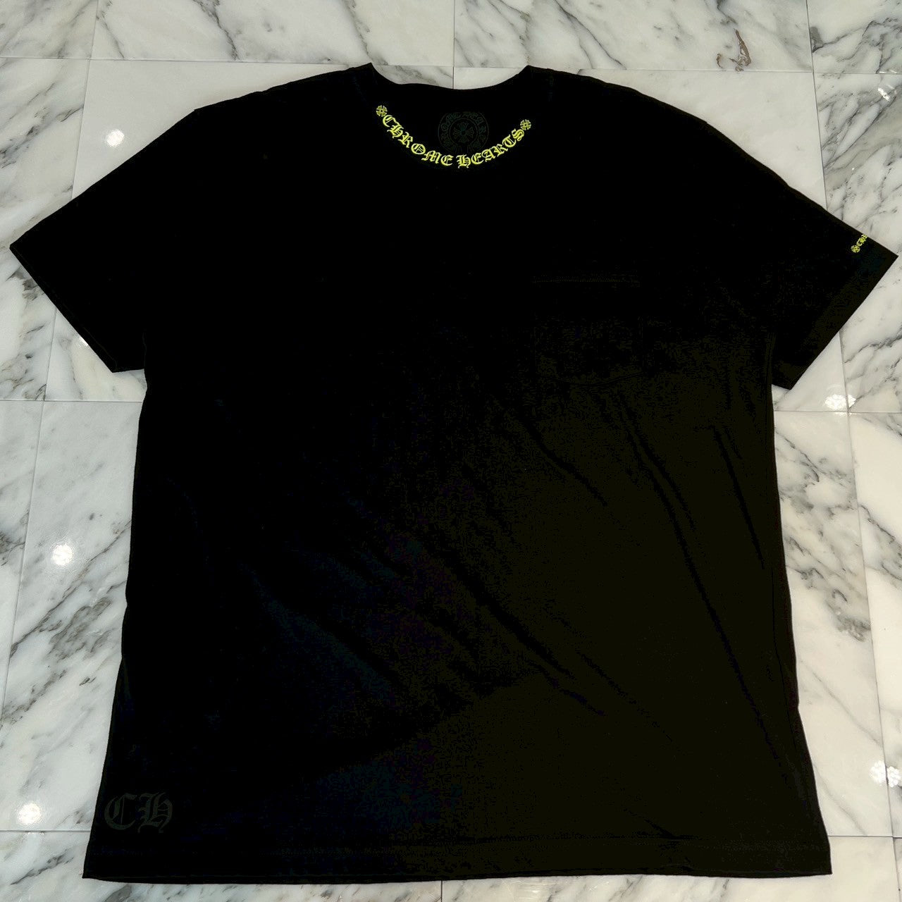CHROME HEARTS Old English Neck Logo Neon Yellow Tee Size XXL クロムハーツ オールドイングリッシュ ネックロゴ ネオンイエロー Tシャツ サイズXXL