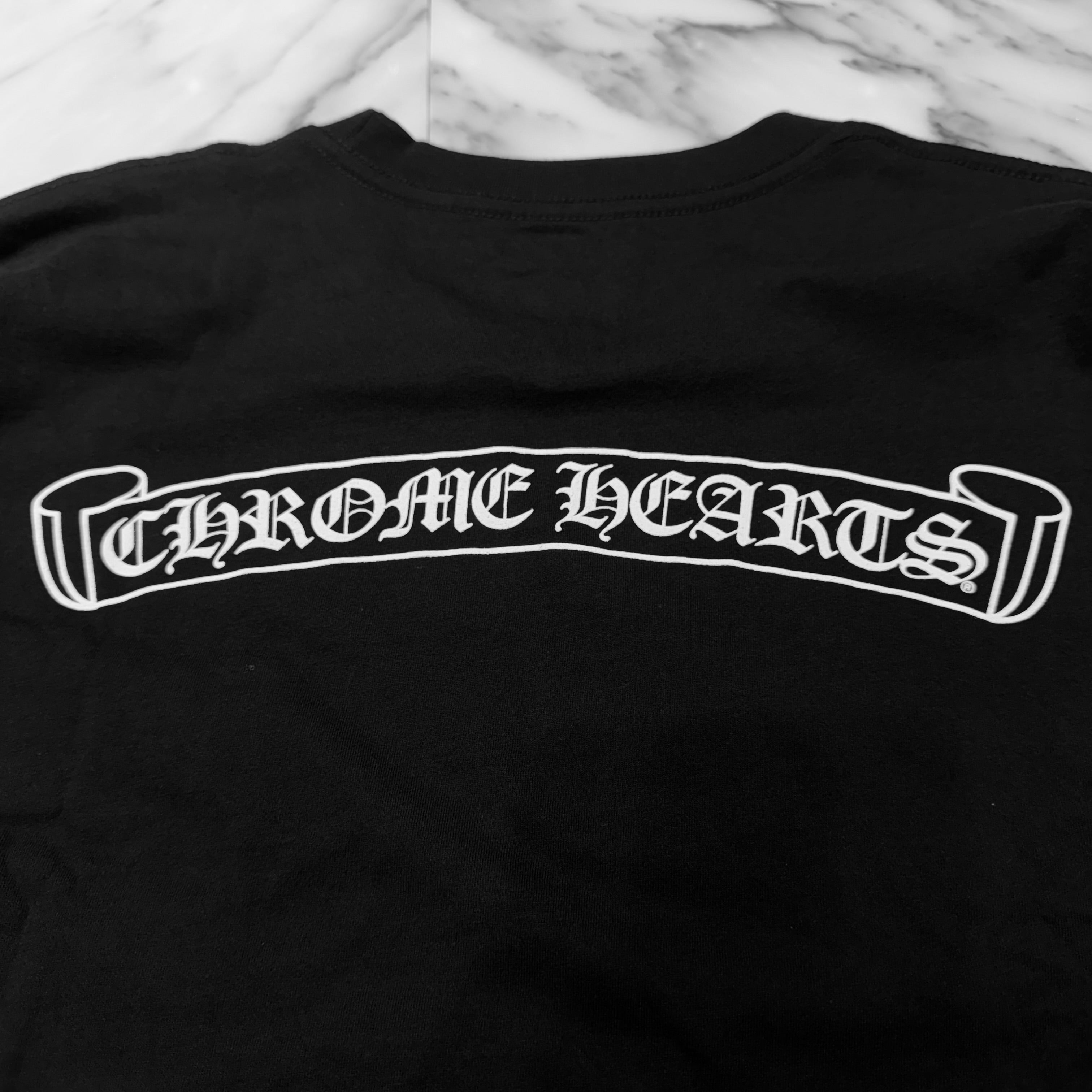 CHROME HEARTS Scroll Label Arm Logo Print Long Sleeve Tee Size XL クロムハーツ スクロールラベル アームロゴプリント ロングスリーブTシャツ サイズXL