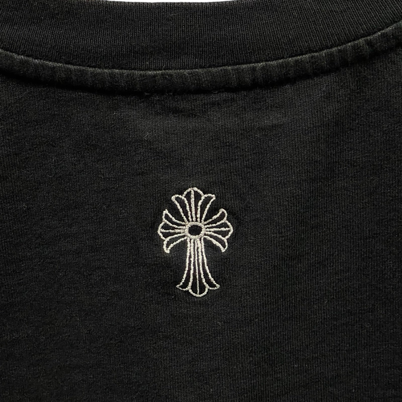 CHROME HEARTS Y NOT Script Logo Cropped Short Sleeve T-Shirt Size M