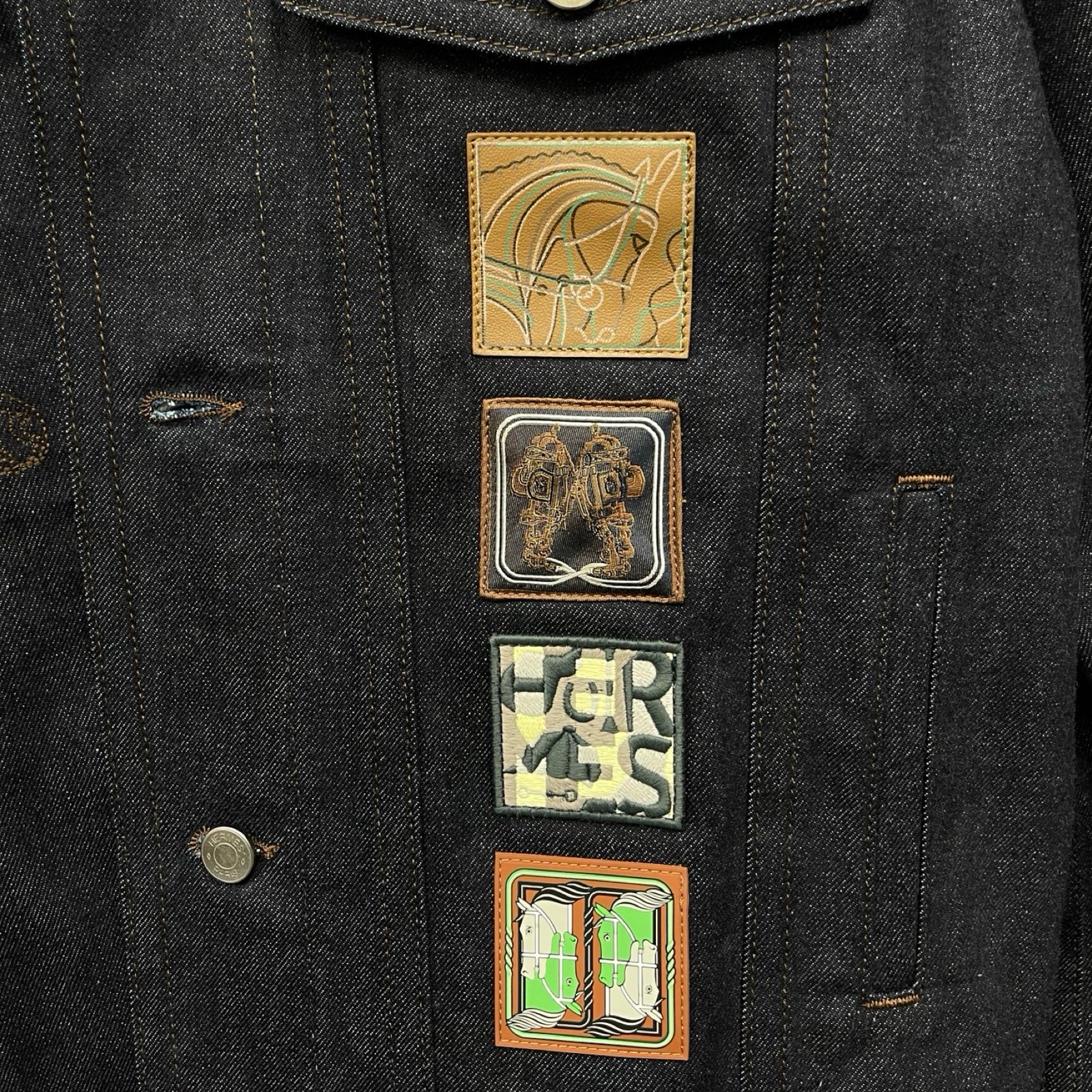 HERMES 2023SS Icon O-Carre Stitched Patch Embellished Denim Jacket H352180HM6050 Size 52