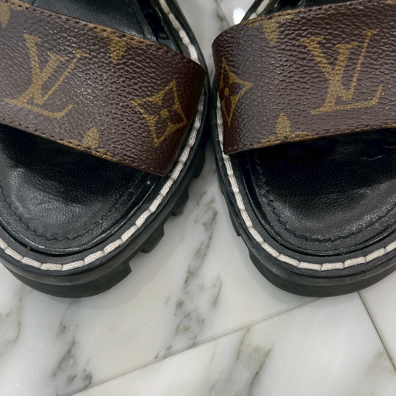 LOUIS VUITTON Star Trail Line Studded Heel Sandals NA0290 Size 38 1/2 ルイヴィトン スタートレイルラインスタッズヒールサンダル サイズ38 1/2