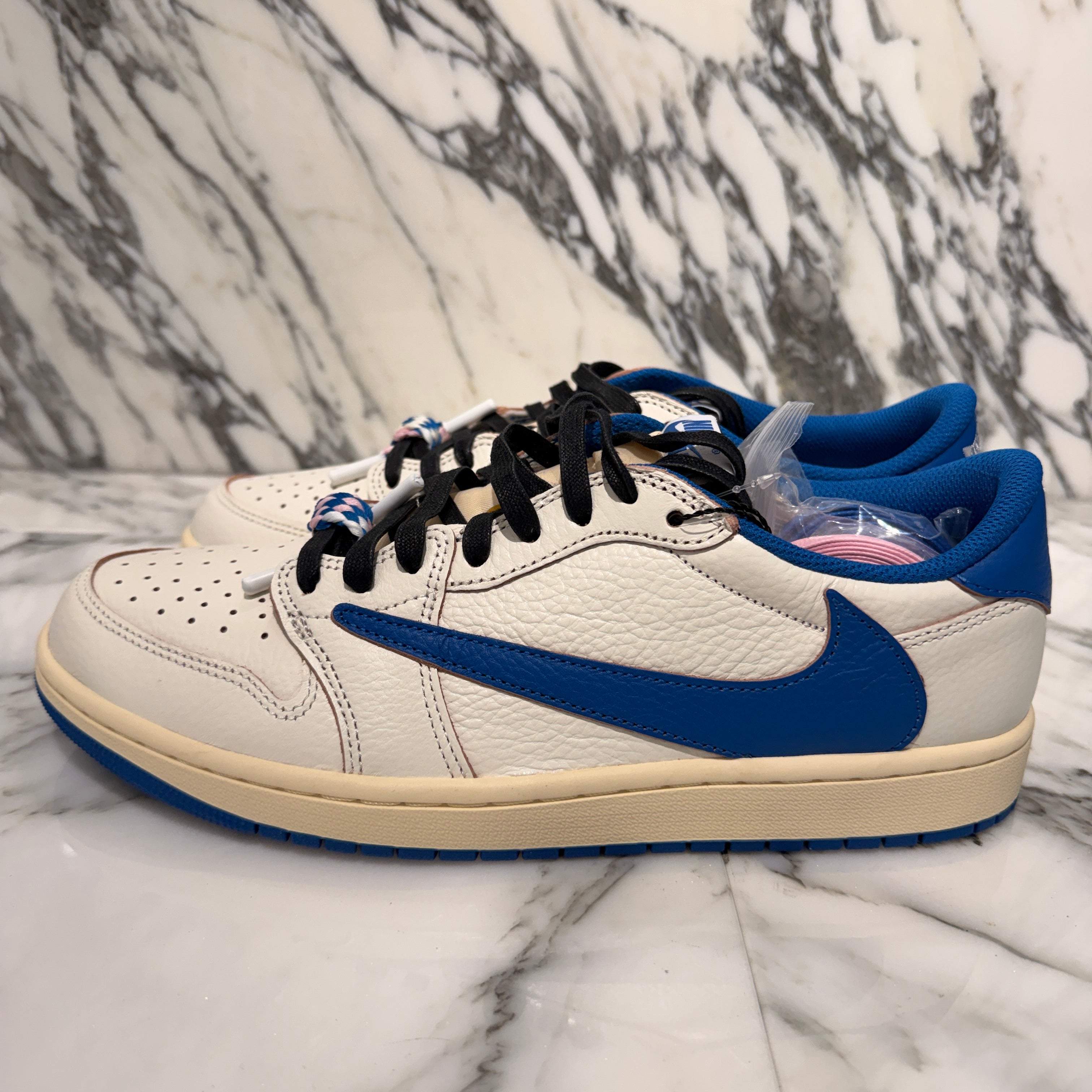 NIKE × Travis Scott 2022AW Air Jordan 1 Low OG SP " Sail/Military Blue " DM7866-104 Size US10.5 (28.5cm) ナイキ×トラヴィススコット エアジョーダン1 ロー OG SP "セイル/ミリタリーブルー" サイズUS10.5 (28.5cm)