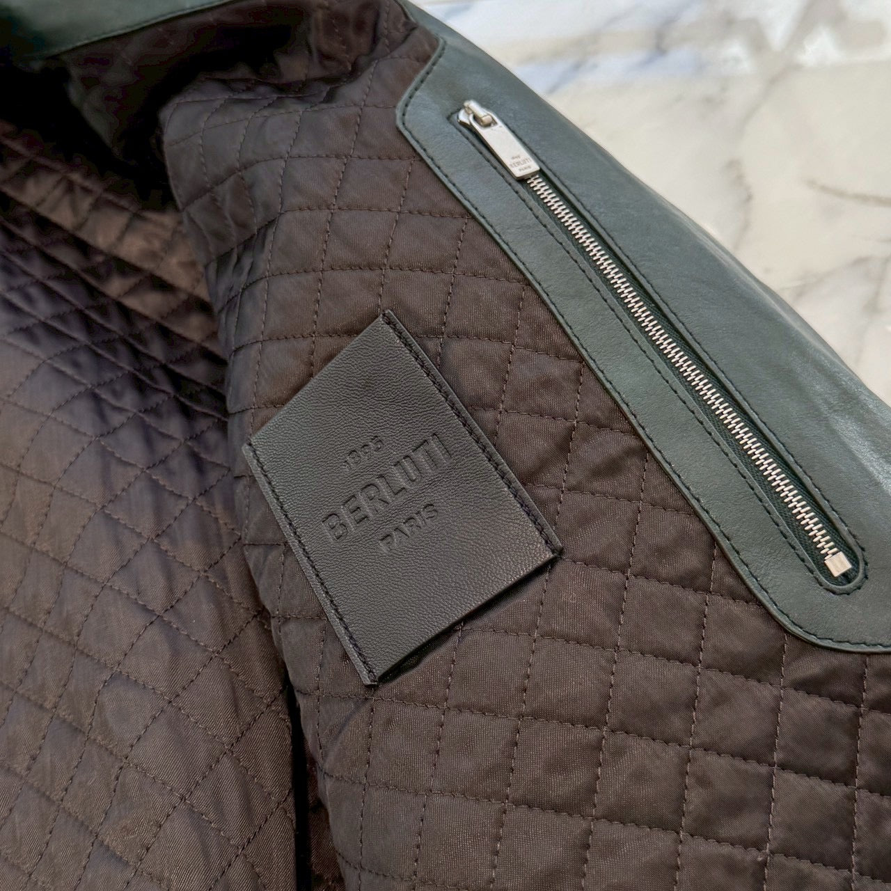 Berluti Grained Leather Flight Jacket Blouson R23LBL118 Size R52 ベルルッティ グレインレザー フライトジャケット ブルゾン サイズR52