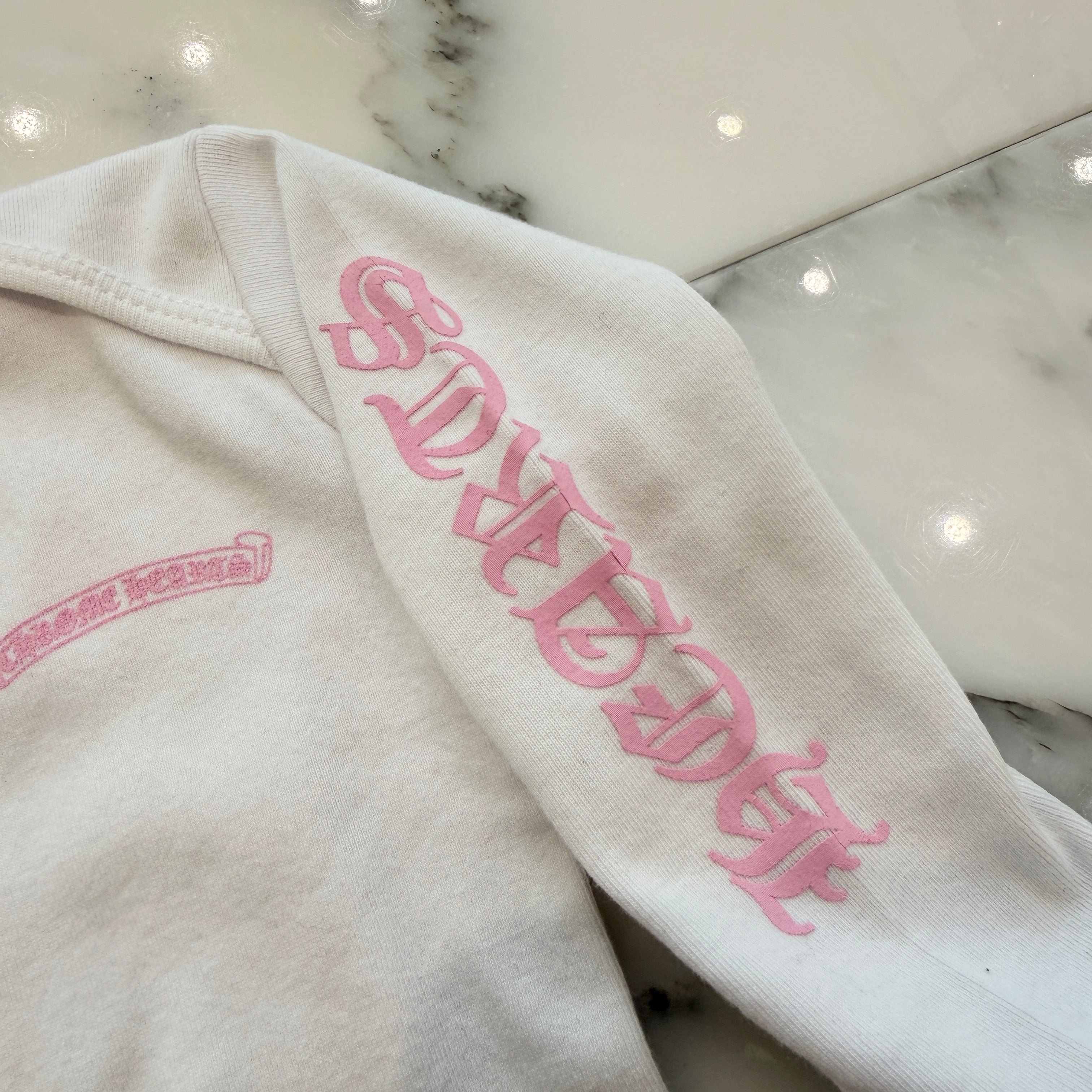 CHROME HEARTS Pink Back Scroll Label Logo Long Sleeve Size 12months クロムハーツ ピンクバックスクロールラベルロゴ 長袖ロンパース サイズ12months