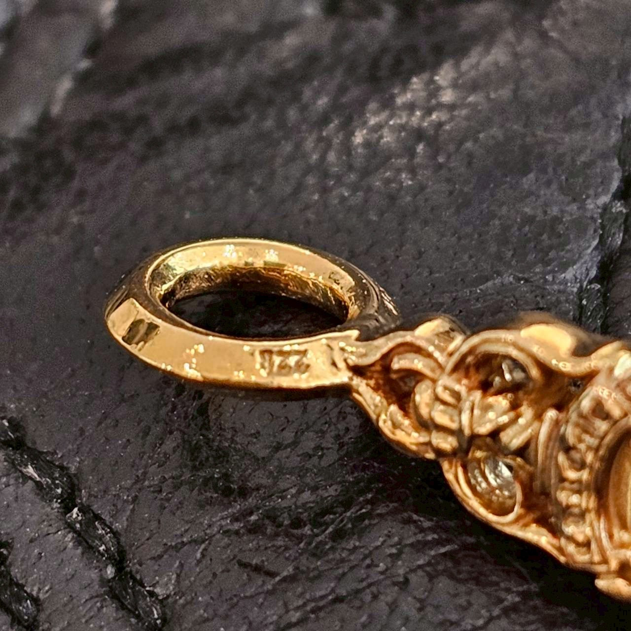 アクセサリー Chrome Hearts 22k STACK DAGGER A V2 Chrome Hearts 22K #A Stack Charm Dagger V2 