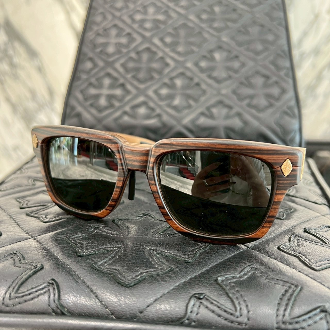 CHROME HEARTS LILITH Ebony Wood Sunglasses "BROWN/DARK GREY" WEWE-18KGP Size 56□18-144 クロムハーツ リリス エボニー ウッド サングラス "ブラウン/ダークグレー" サイズ56□18-144