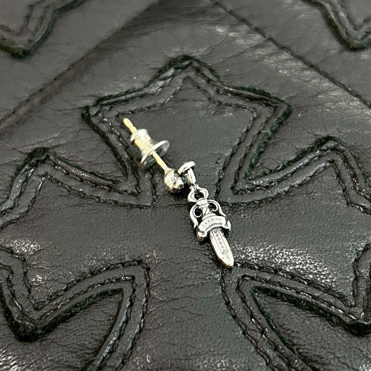 クロムハーツ♦︎ドロップスタックダガー片耳ピアス CHROME HEARTS Drop Stack Dagger Earring クロムハーツ