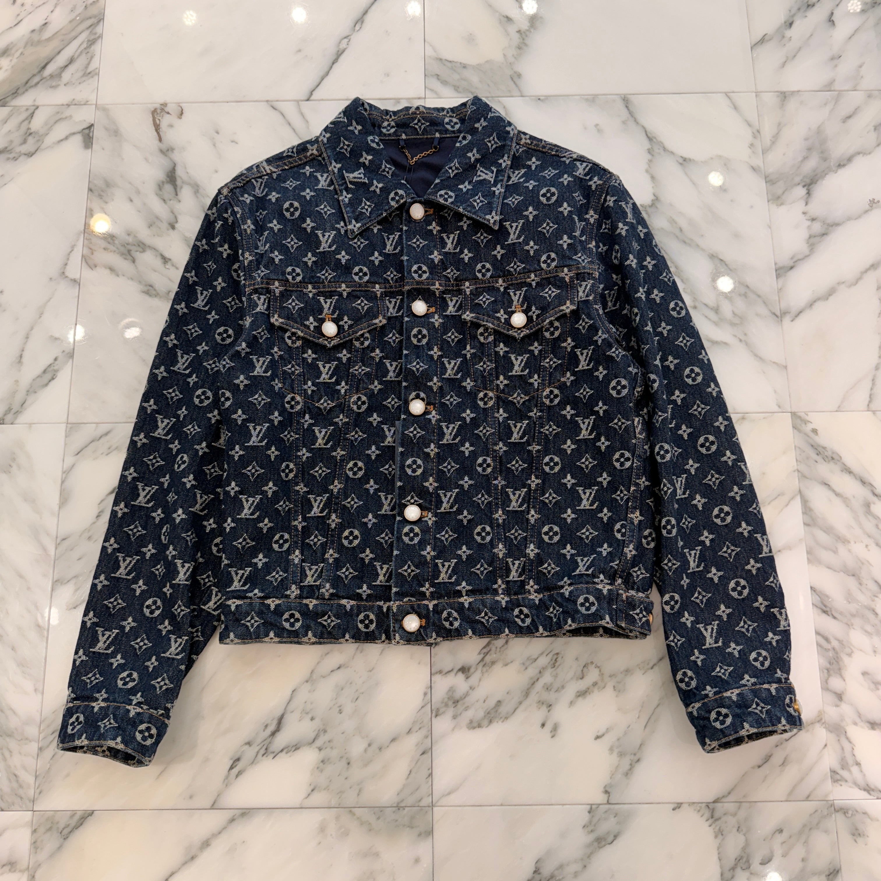 LOUIS VUITTON 2024AW Monogram Jacquard Denim Jacket 1AFWWU Size 44 ルイヴィトン モノグラムジャガードデニムジャケット サイズ44