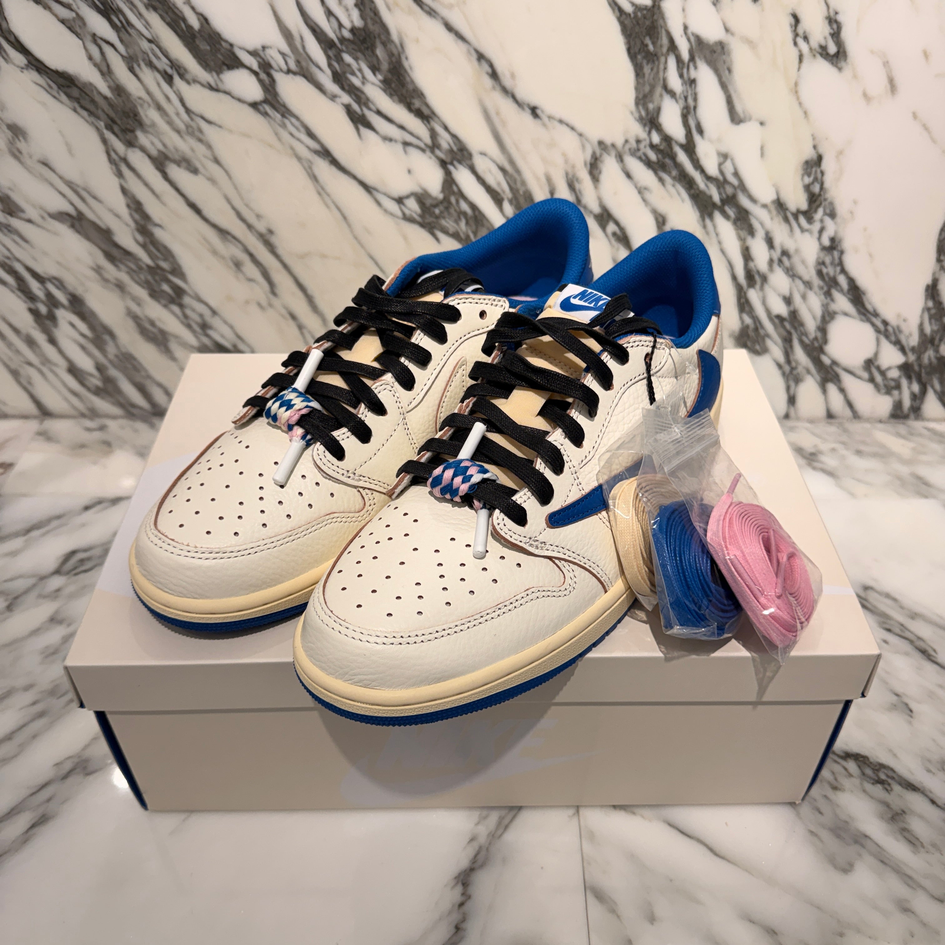 NIKE × Travis Scott 2022AW Air Jordan 1 Low OG SP " Sail/Military Blue " DM7866-104 Size US10.5 (28.5cm) ナイキ×トラヴィススコット エアジョーダン1 ロー OG SP "セイル/ミリタリーブルー" サイズUS10.5 (28.5cm)