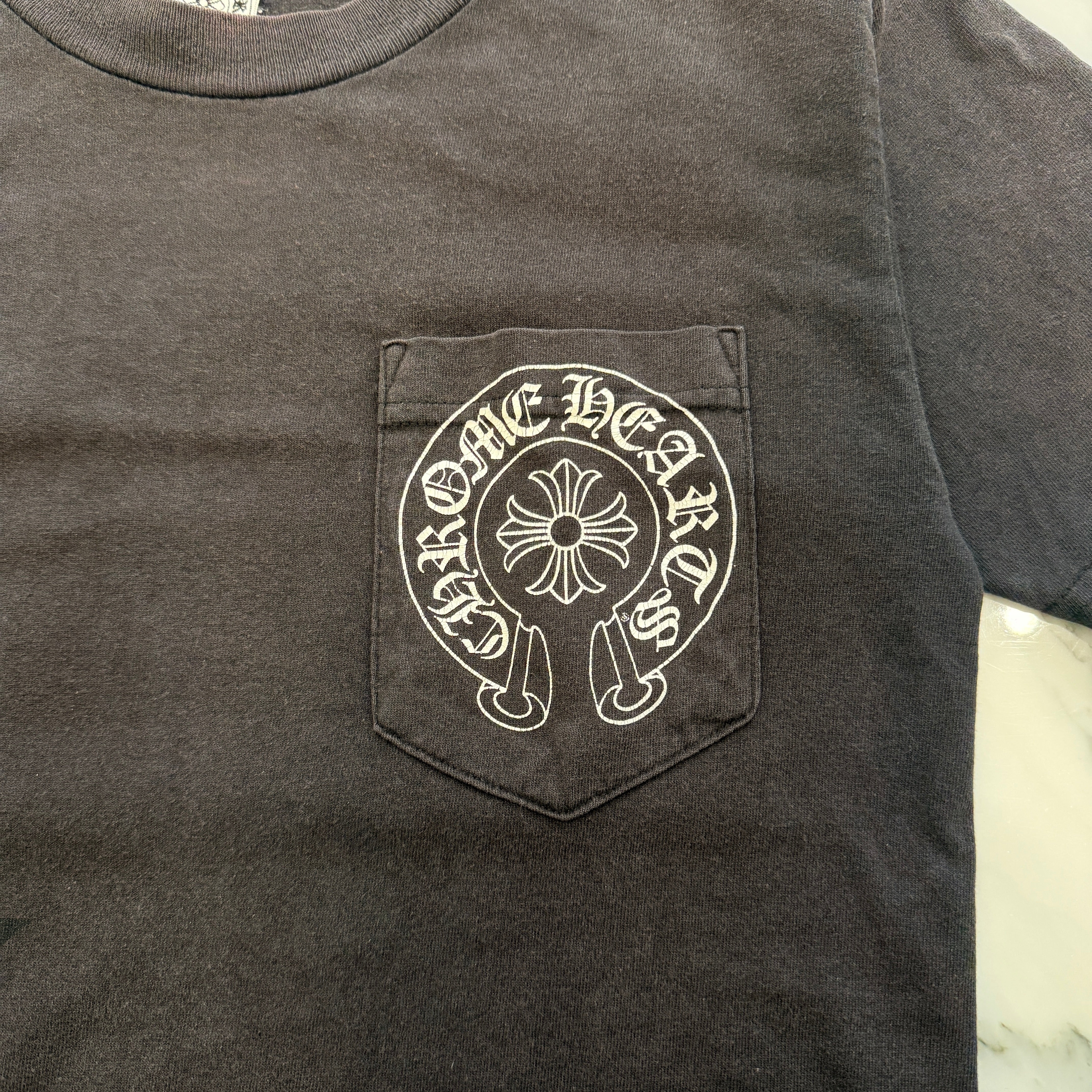 CHROME HEARTS Scroll Label Logo Star Print Tee Size S クロムハーツ スクロールラベルロゴ スタープリント Tシャツ サイズS
