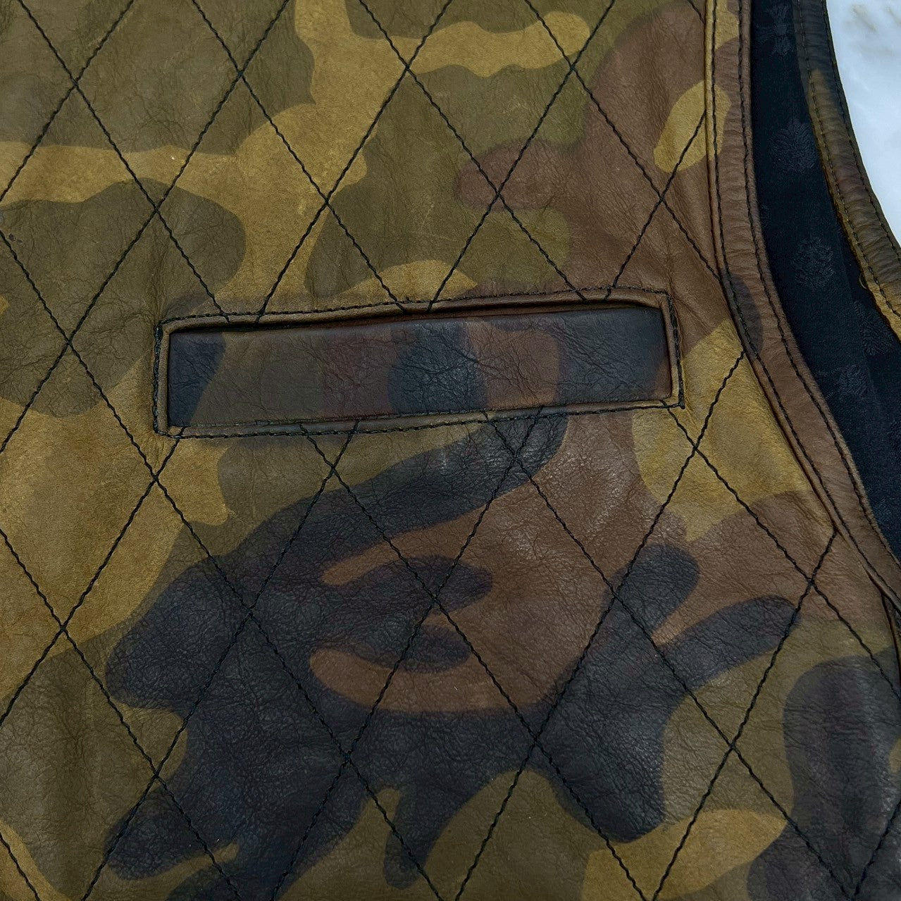CHROME HEARTS Camouflage Leather Cross Patch DUCK VEST Size L クロムハーツ カモフラージュ レザークロスパッチ ダックベスト サイズL