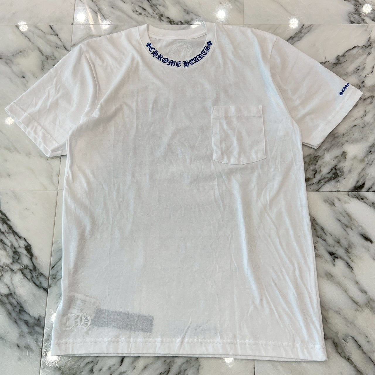 CHROME HEARTS 2025SS Old English Neck Logo Neon Blue Tee Size L クロムハーツ オールドイングリッシュ ネックロゴ ネオンブルー Tシャツ サイズL