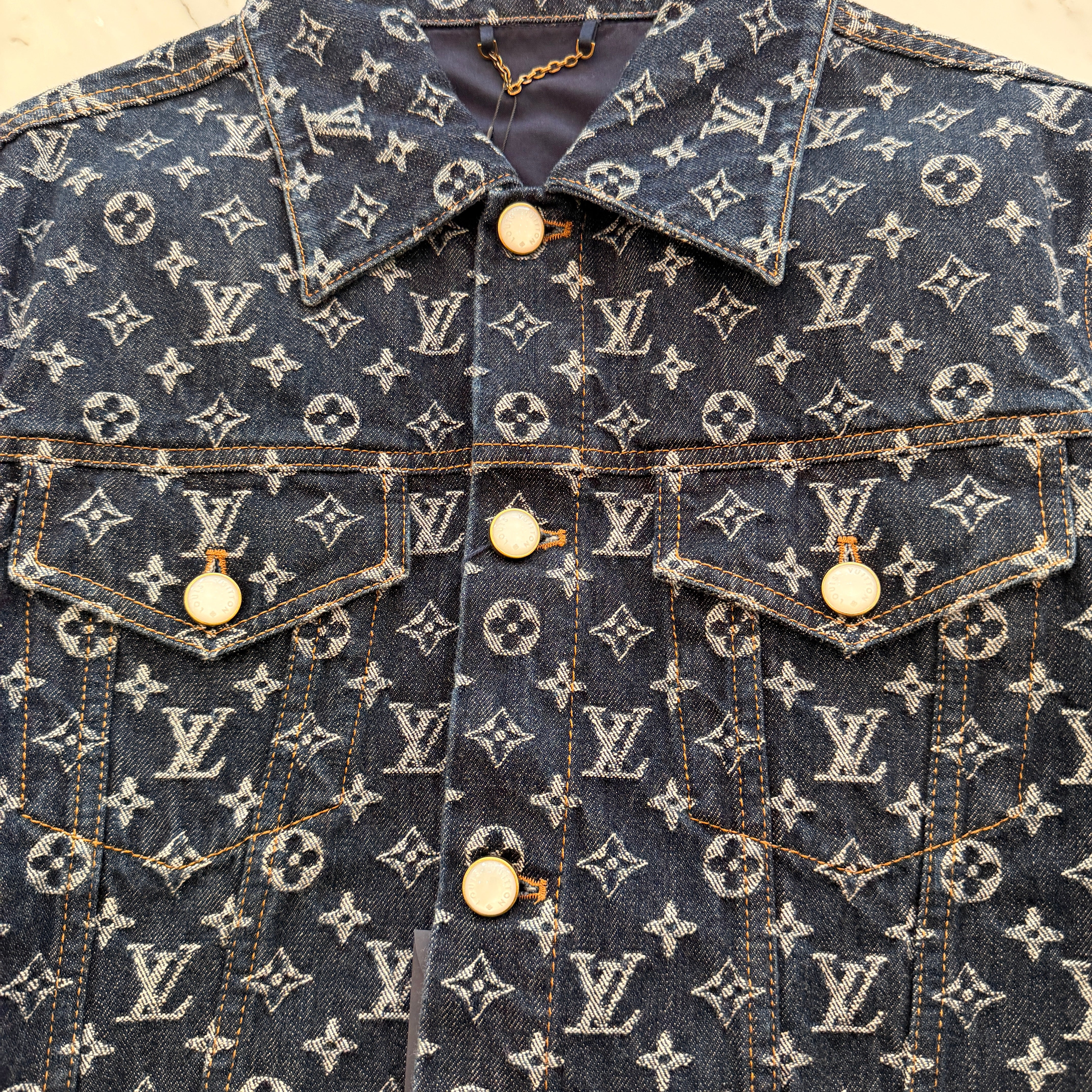 LOUIS VUITTON 2024AW Monogram Jacquard Denim Jacket 1AFWWU Size 44 ルイヴィトン モノグラムジャガードデニムジャケット サイズ44