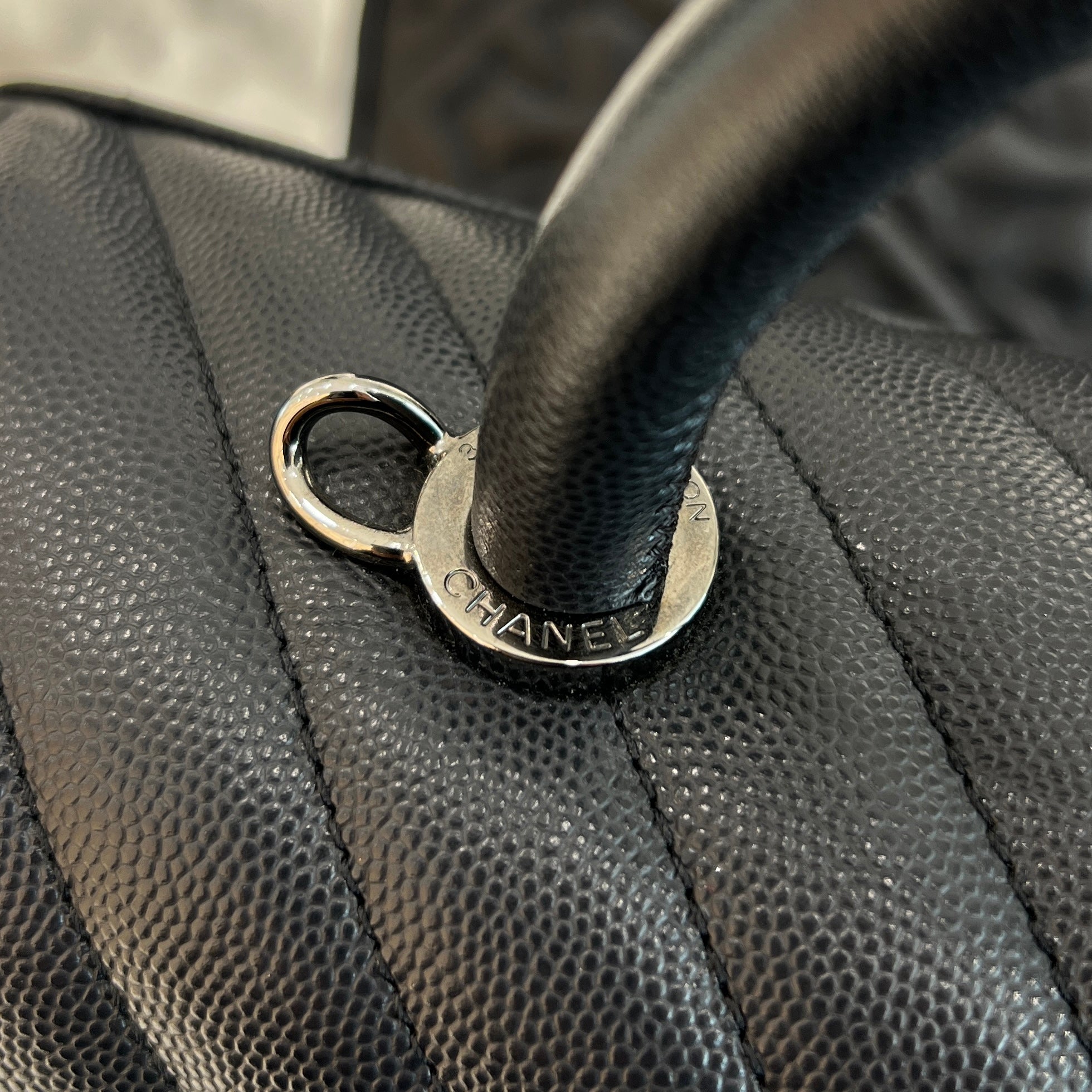 CHANEL Coco Handle 29 Leather Shoulder Bag シャネル ココハンドル 29 レザーショルダーバッグ